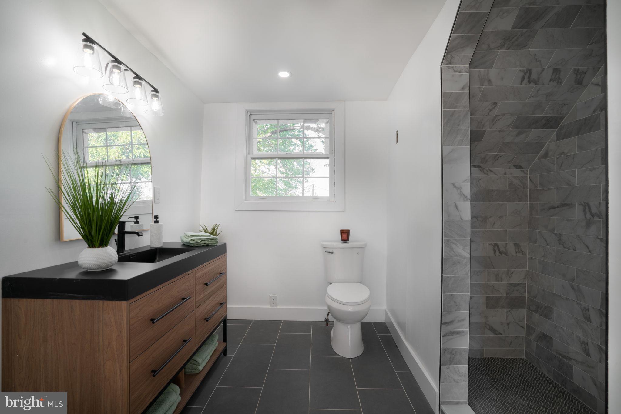 CAPITOL HEIGHTS - Residential