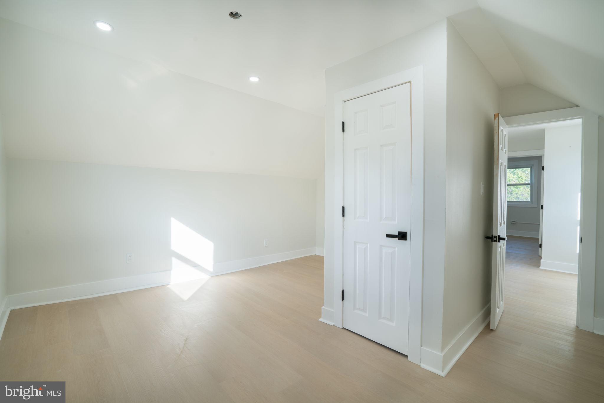 CAPITOL HEIGHTS - Residential