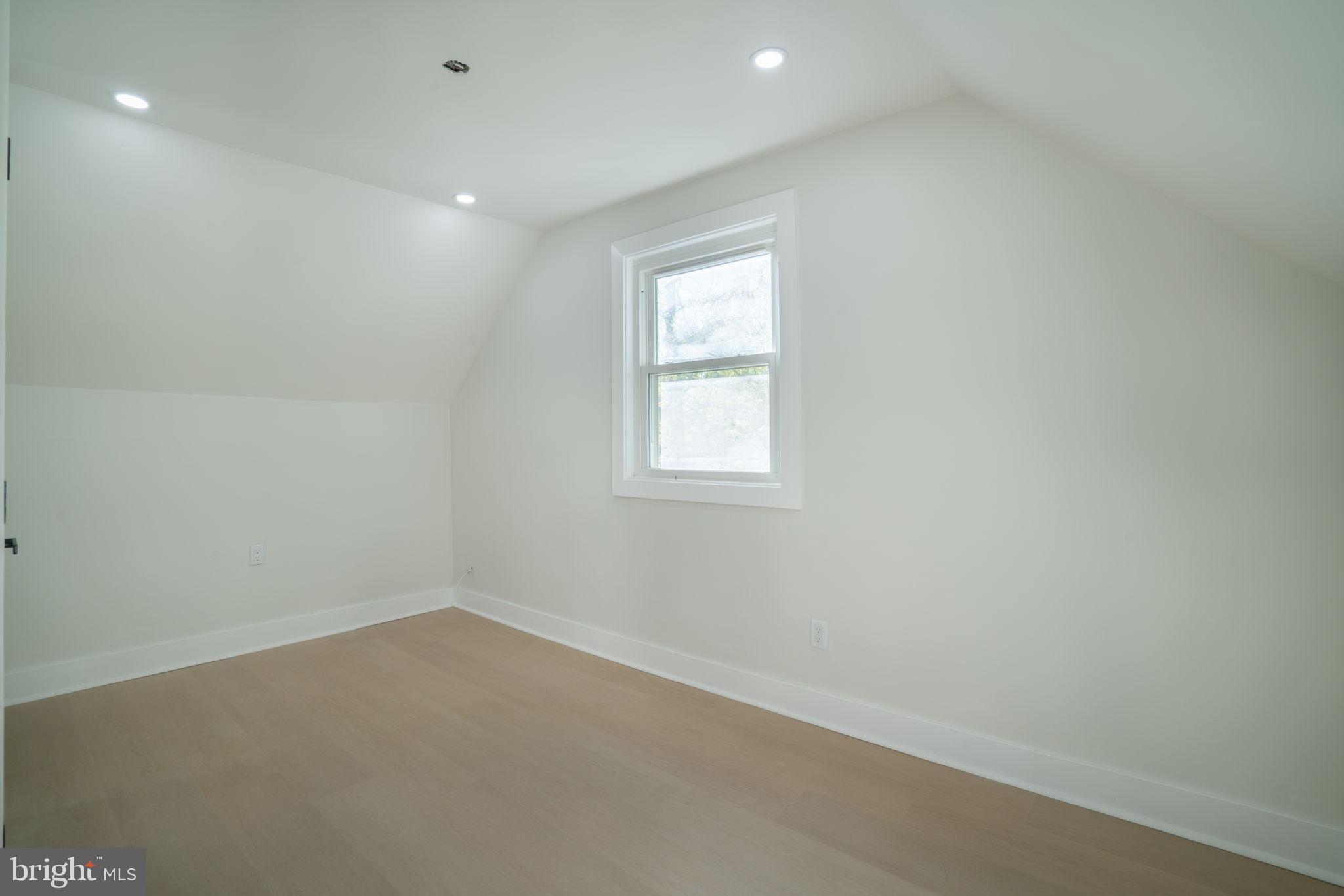 CAPITOL HEIGHTS - Residential