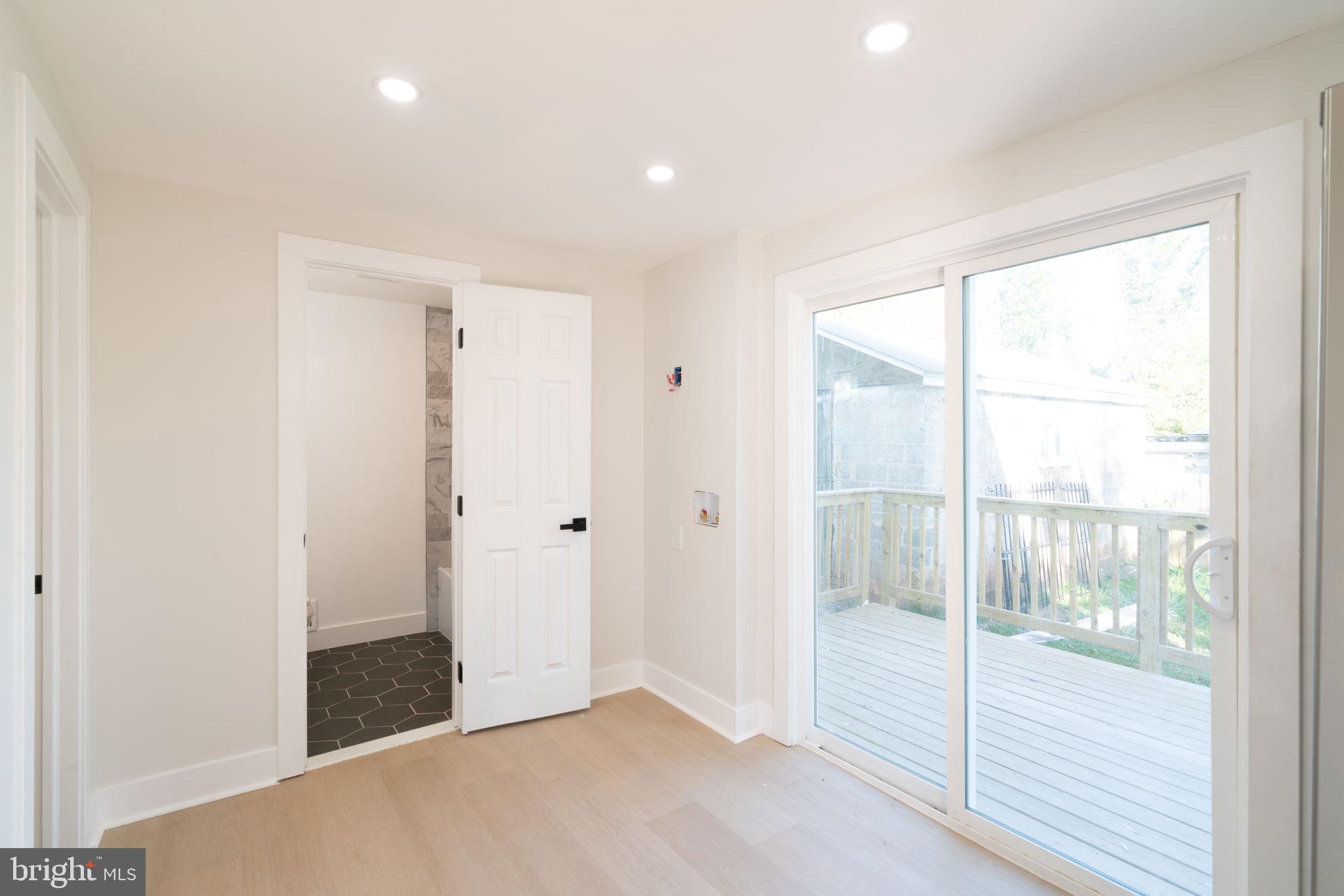 CAPITOL HEIGHTS - Residential