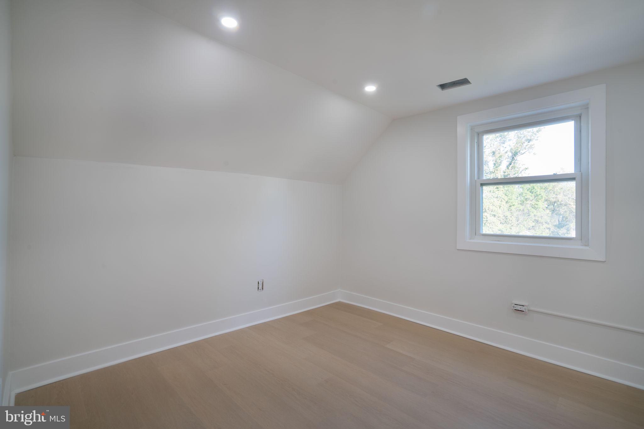 CAPITOL HEIGHTS - Residential