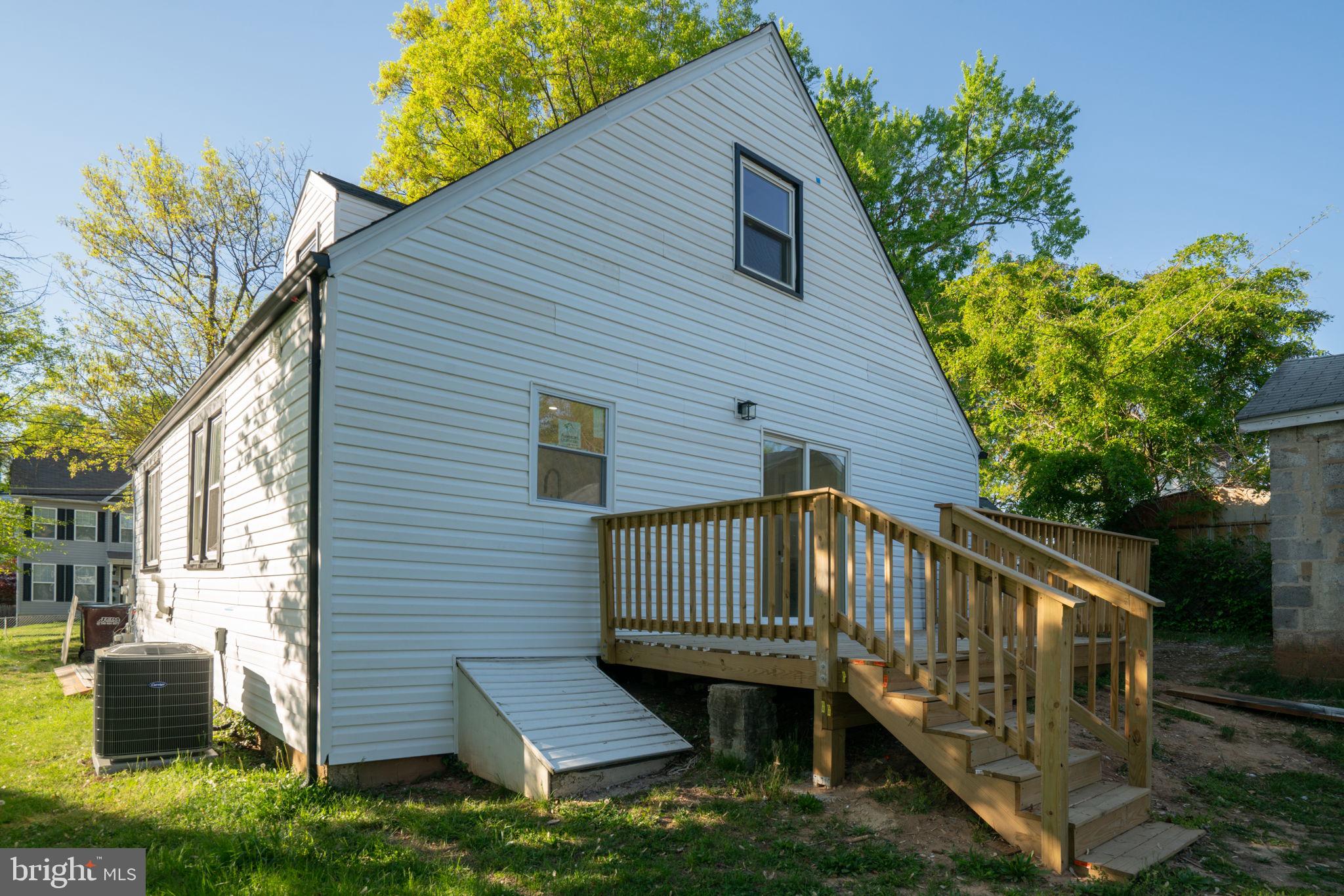 CAPITOL HEIGHTS - Residential