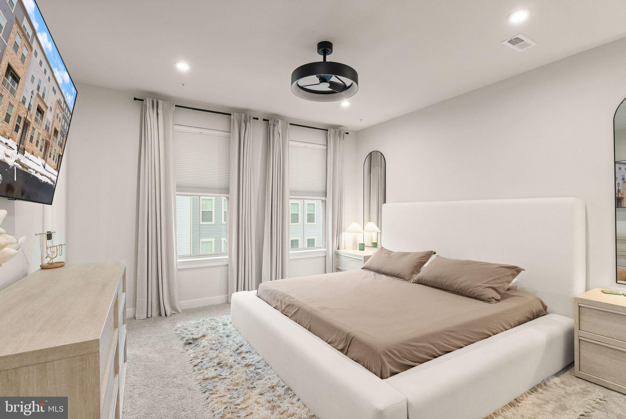 ARCOLA TOWN CENTER CONDO - Residential