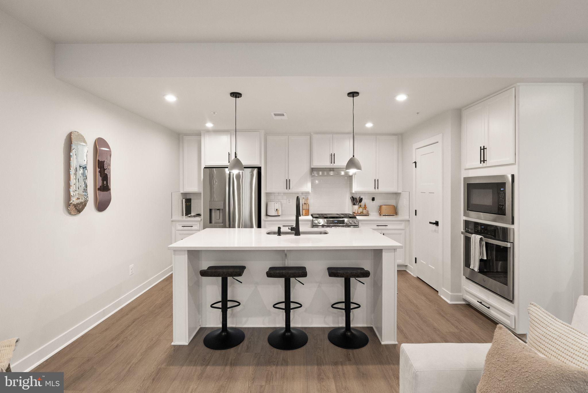 ARCOLA TOWN CENTER CONDO - Residential