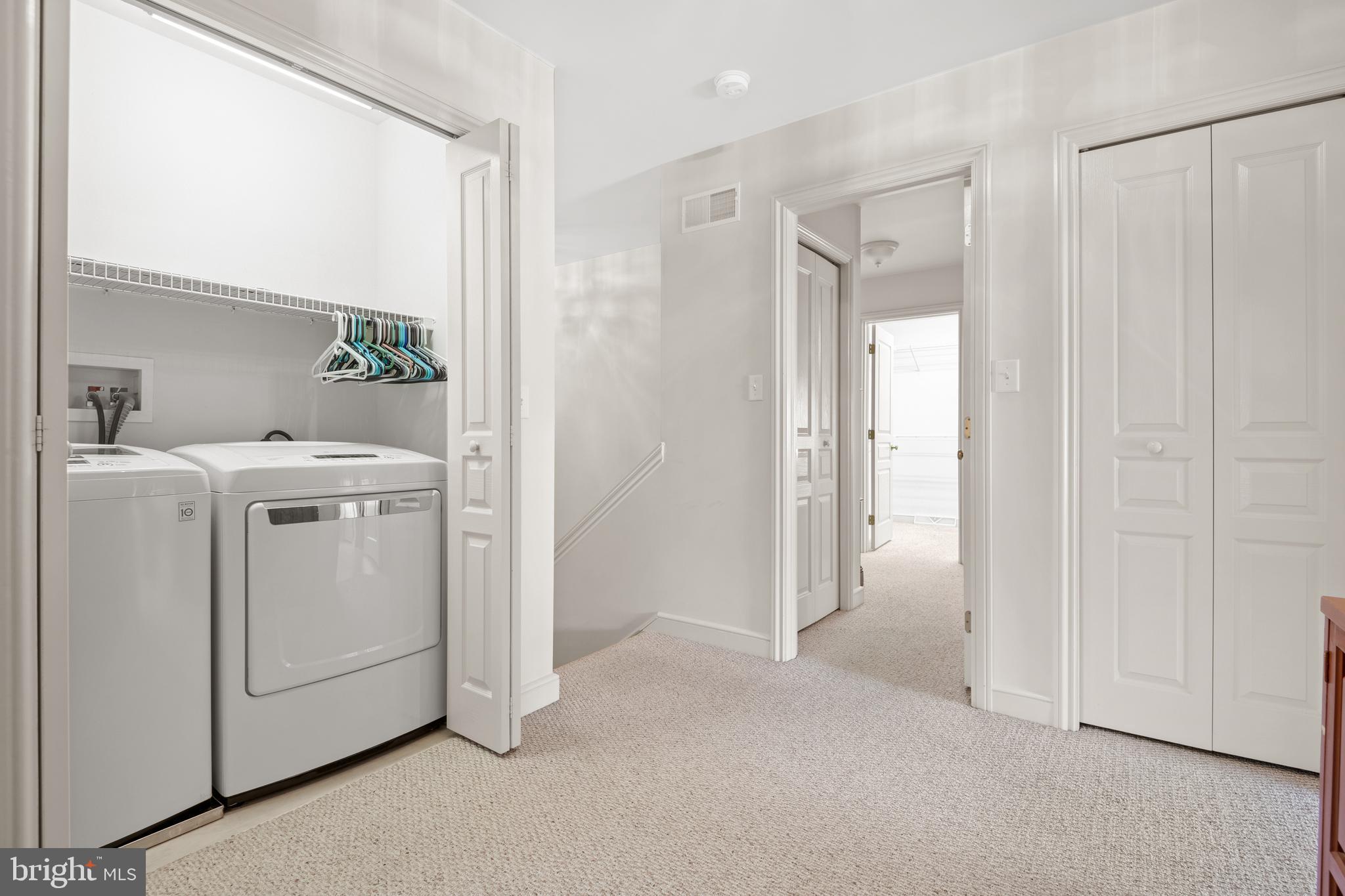 TOLL GATE STATION - Residential