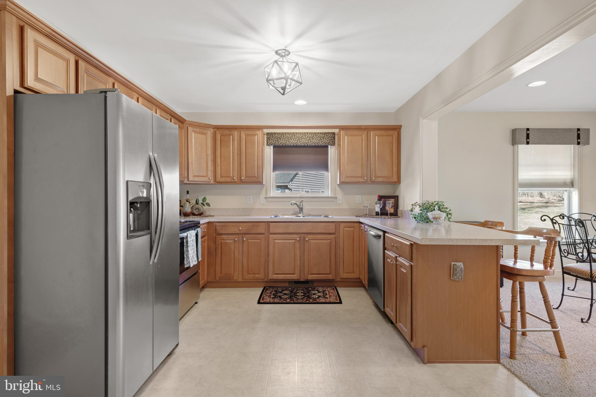 TOLL GATE STATION - Residential