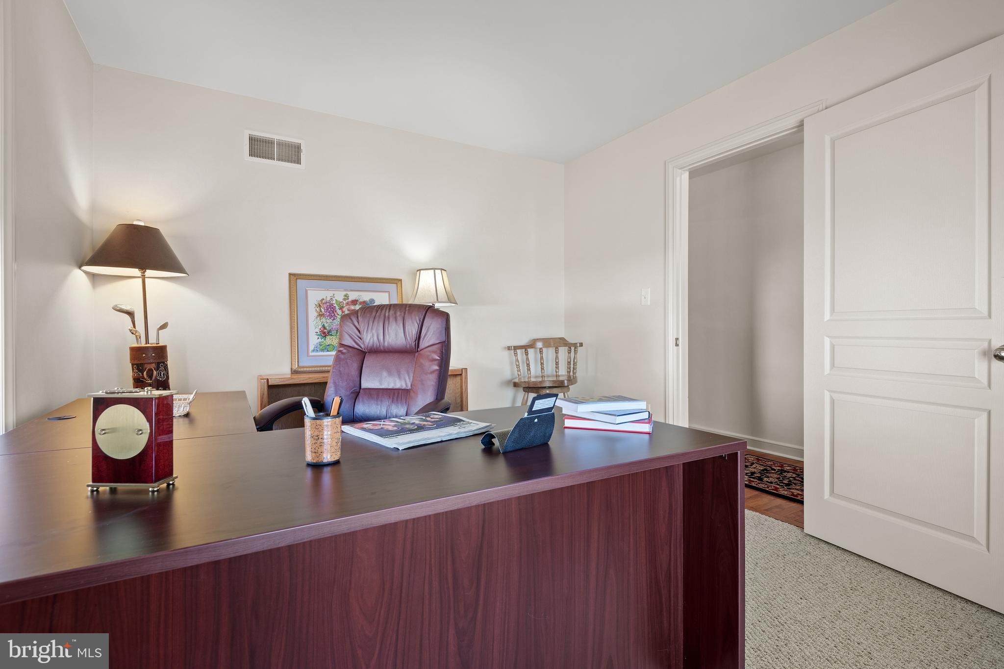 TOLL GATE STATION - Residential