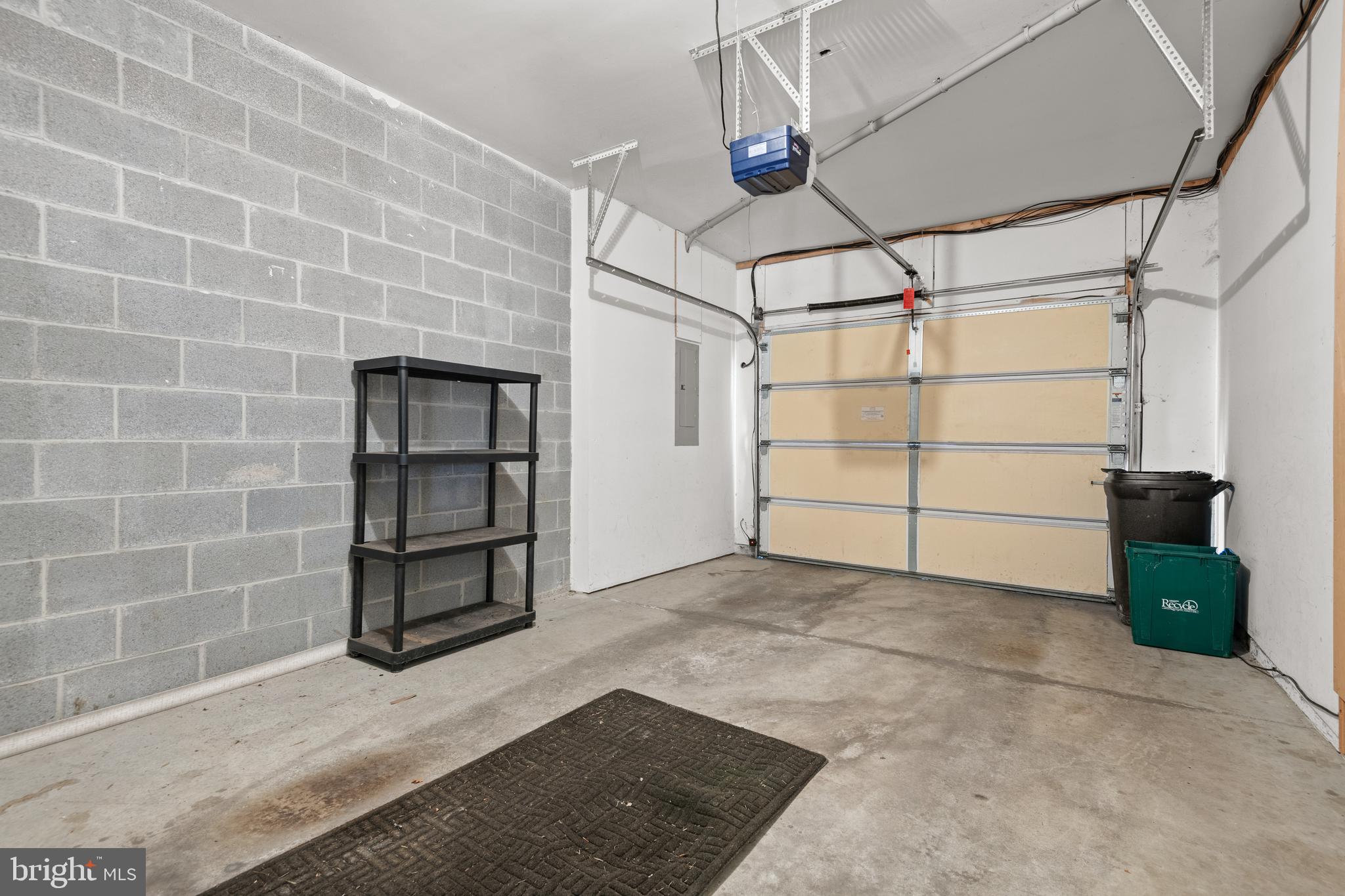 TOLL GATE STATION - Residential