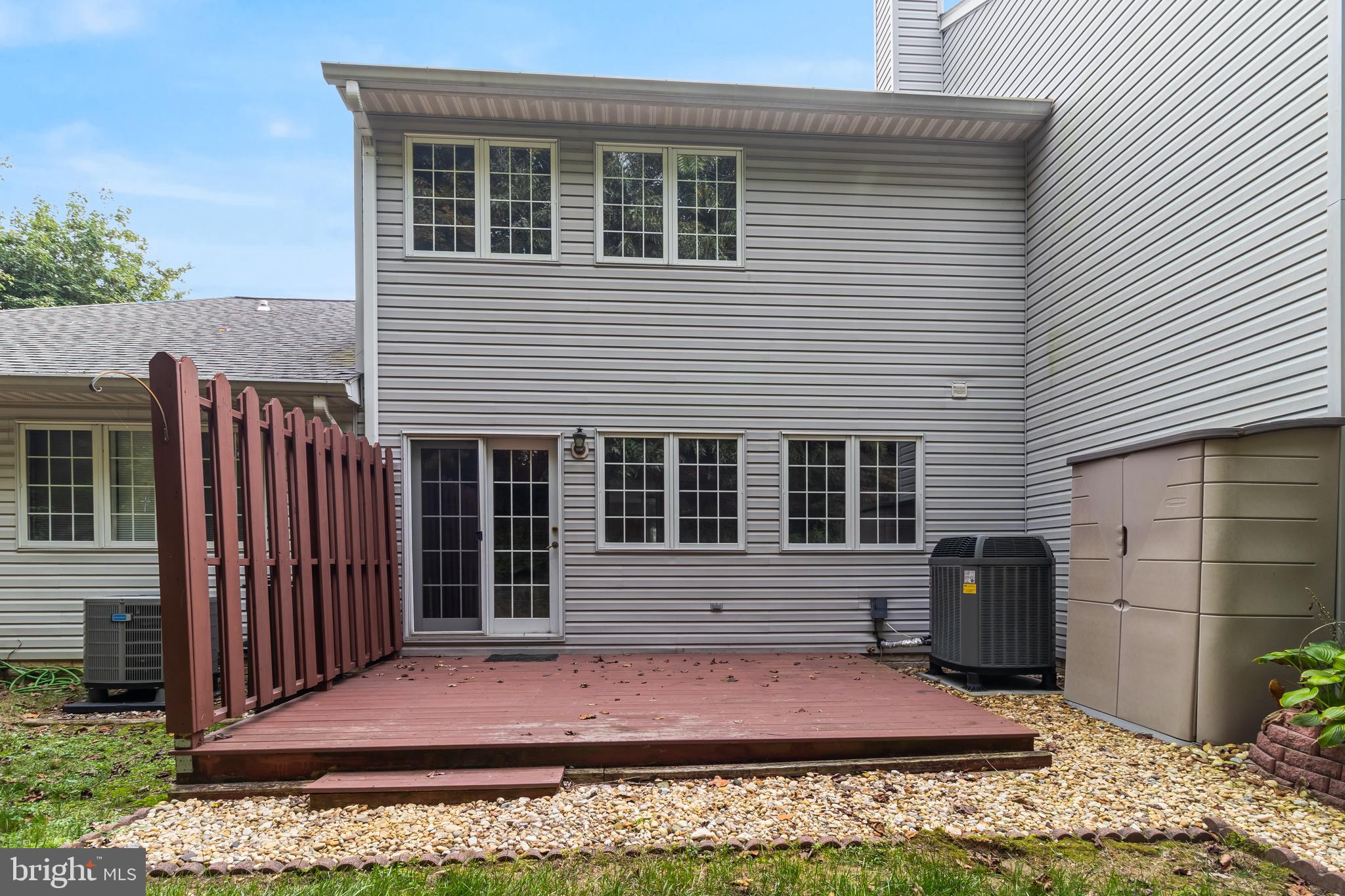 WESTLAKE - Residential