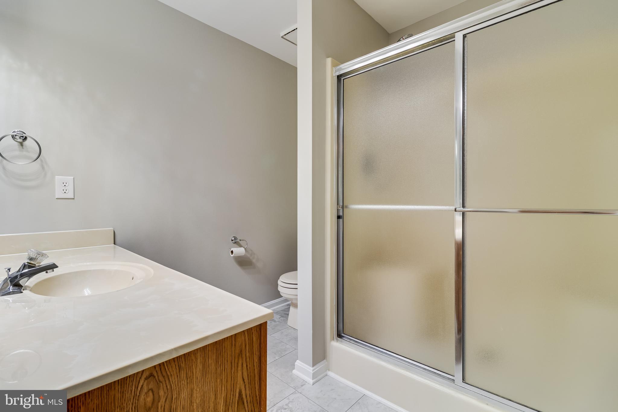 WESTLAKE - Residential