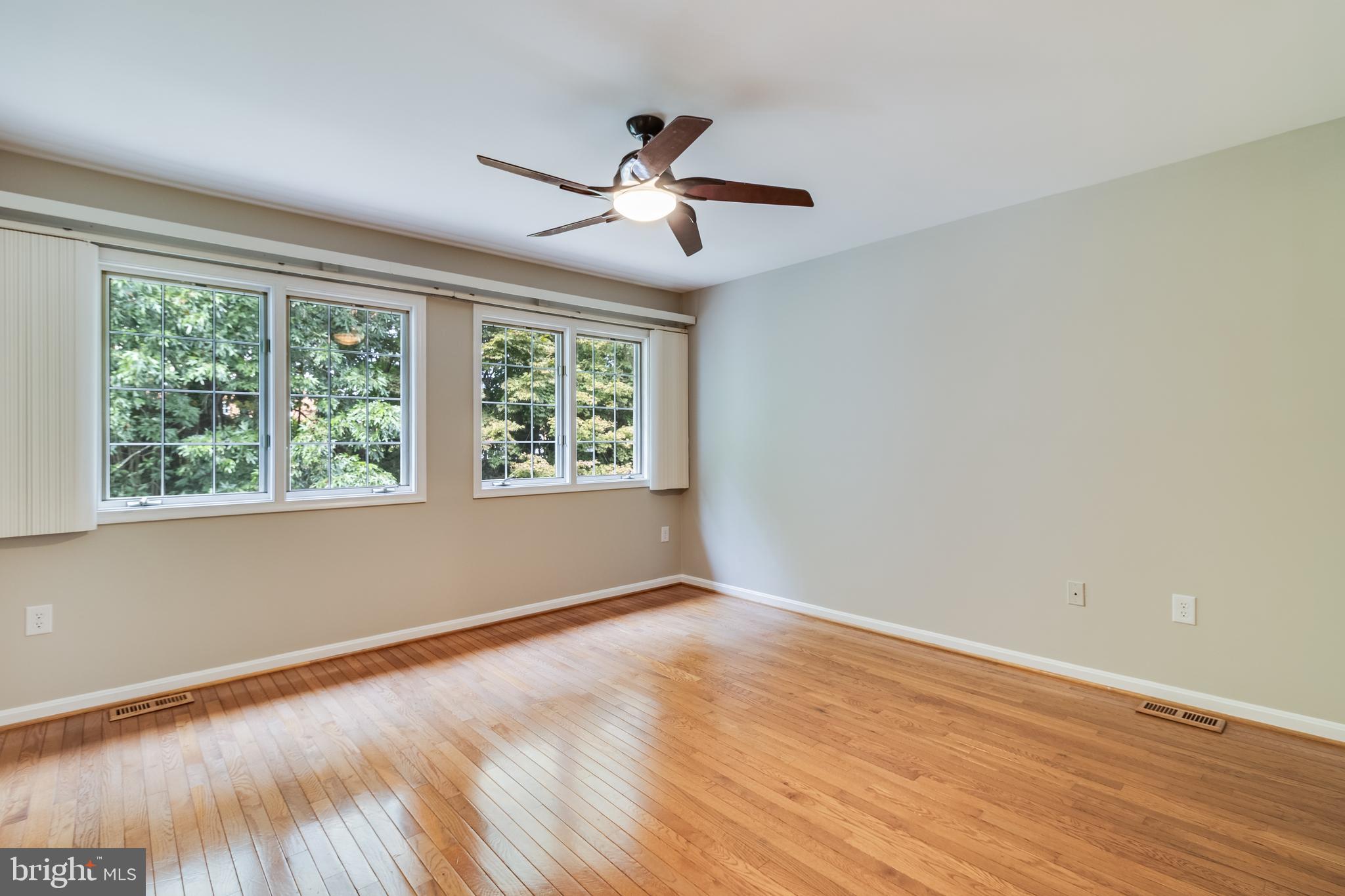 WESTLAKE - Residential