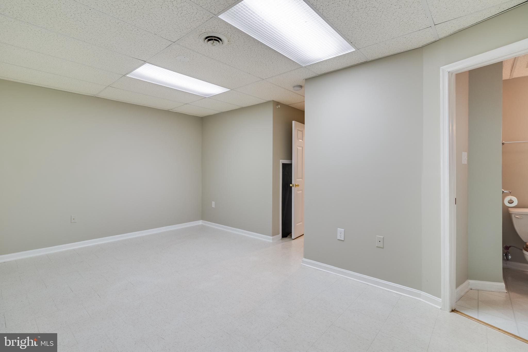 WESTLAKE - Residential