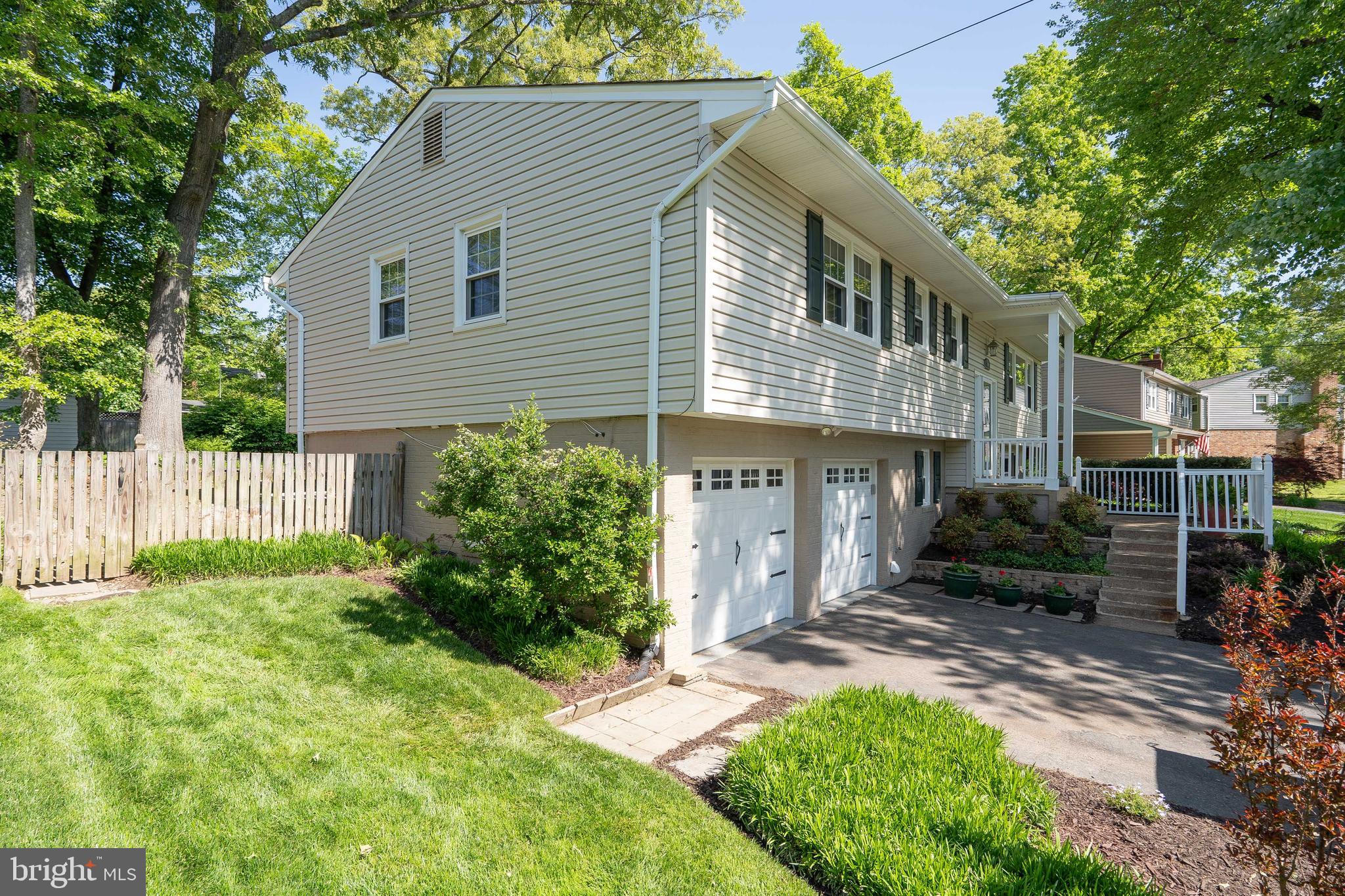 8400 CHERRY VALLEY LANE