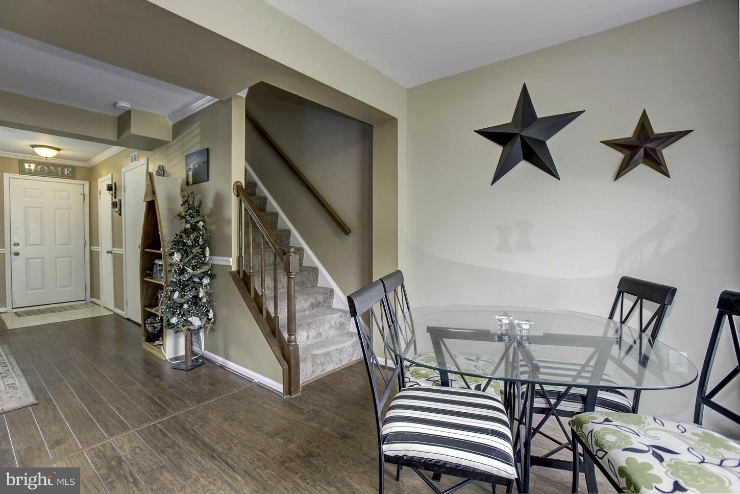 LONGSTREET COMMONS - Residential