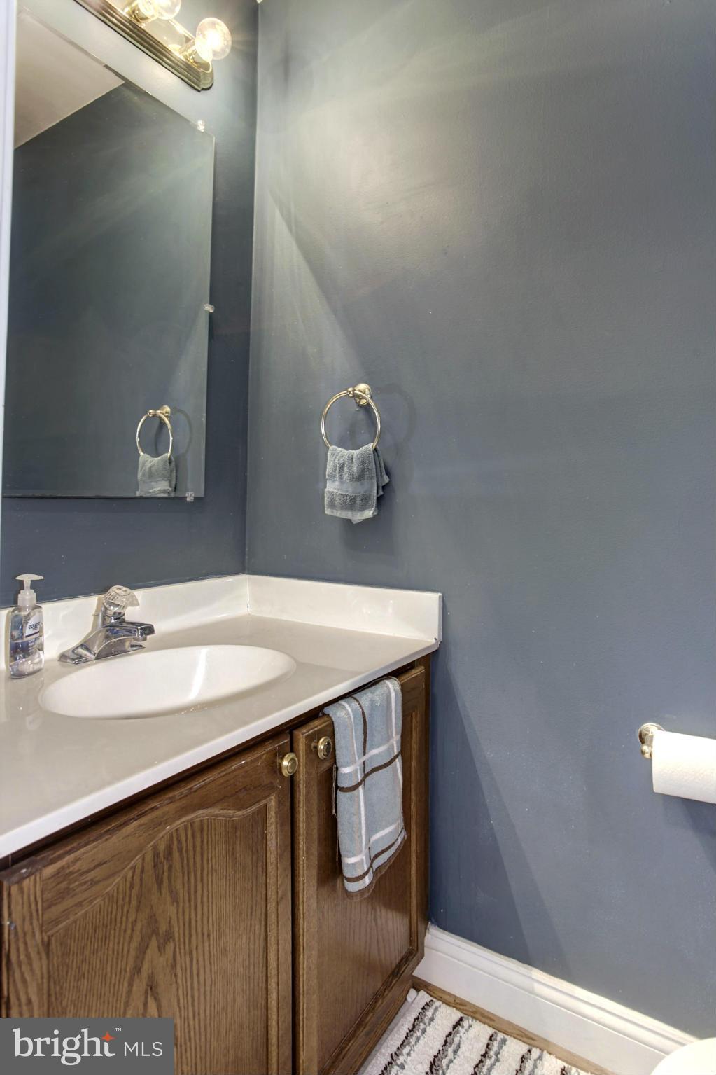 LONGSTREET COMMONS - Residential