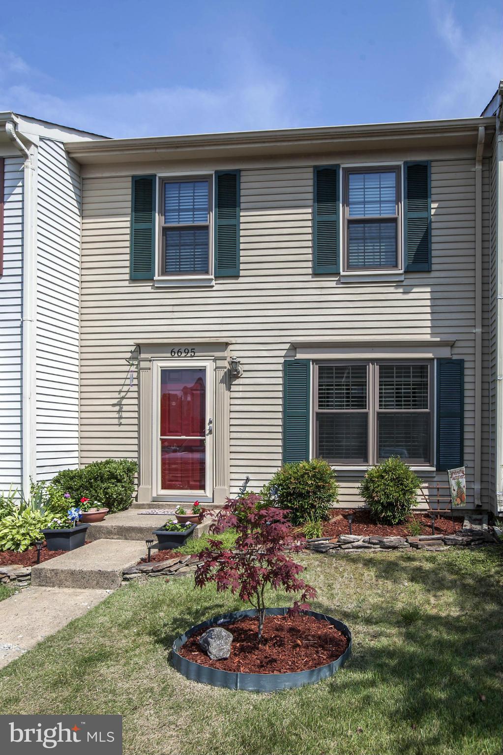 LONGSTREET COMMONS - Residential