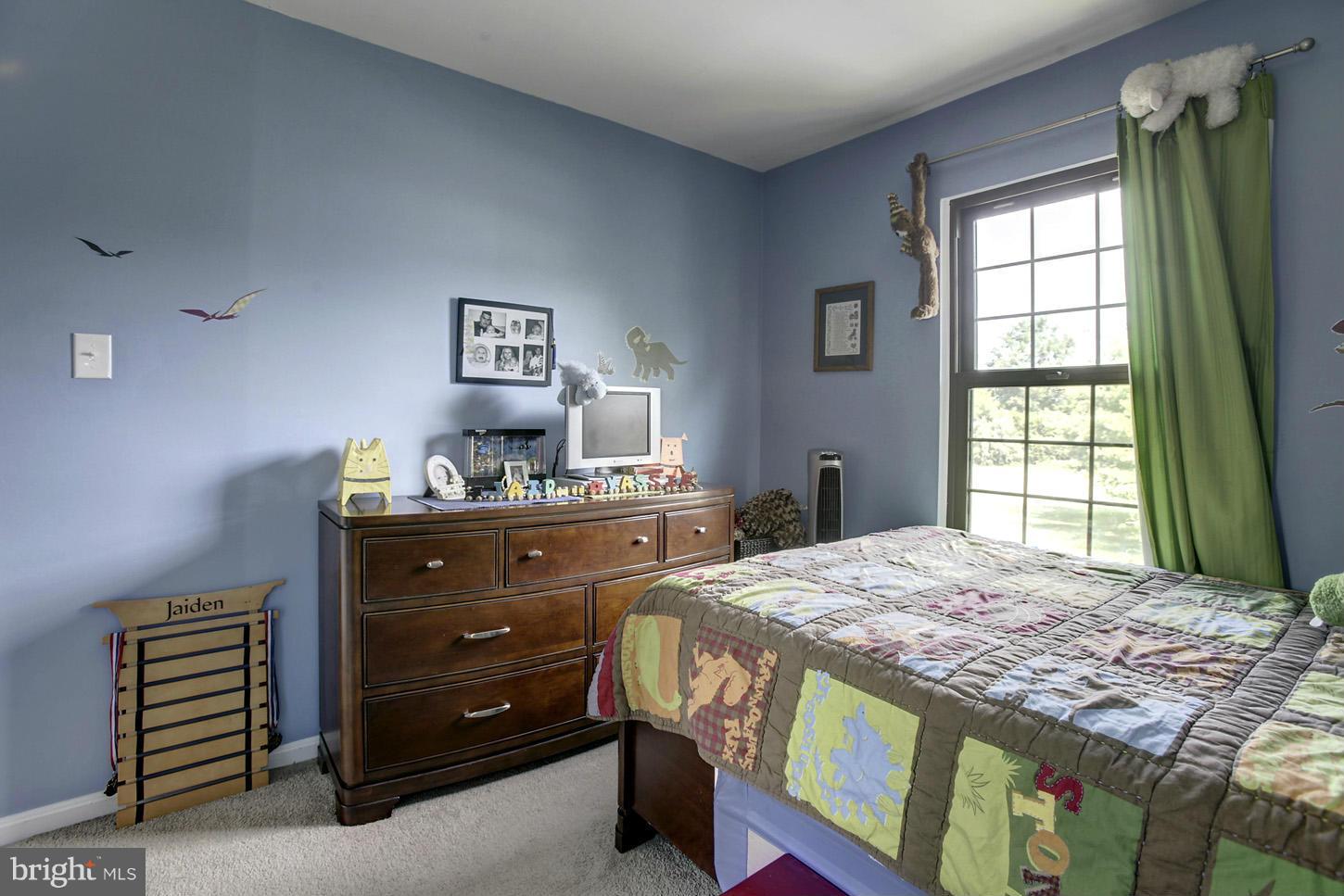 LONGSTREET COMMONS - Residential