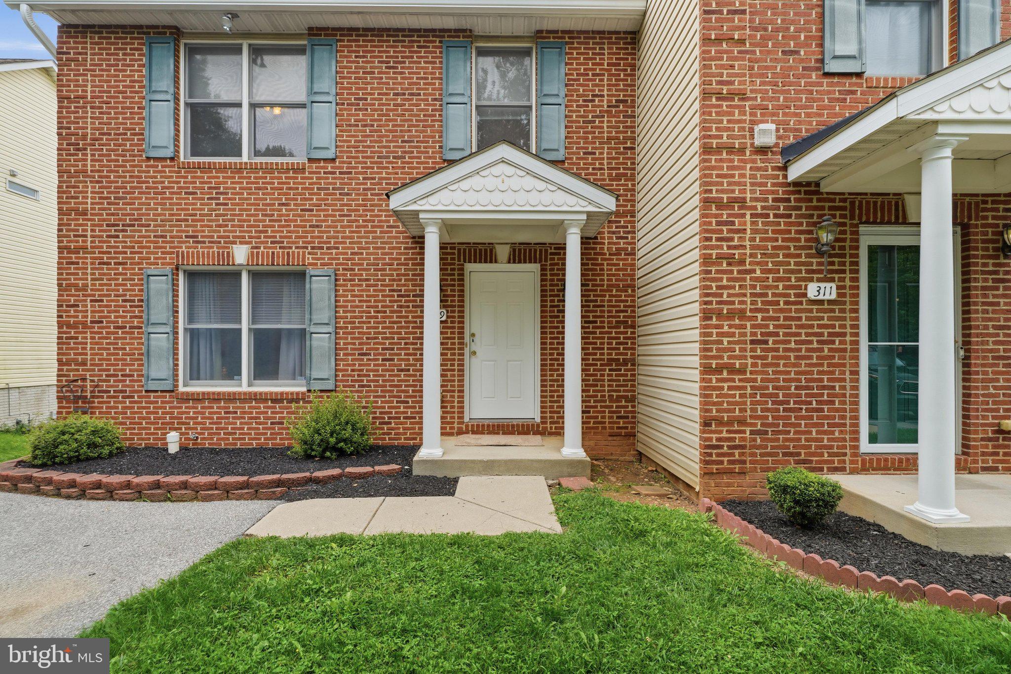309 GOLDENROD COURT