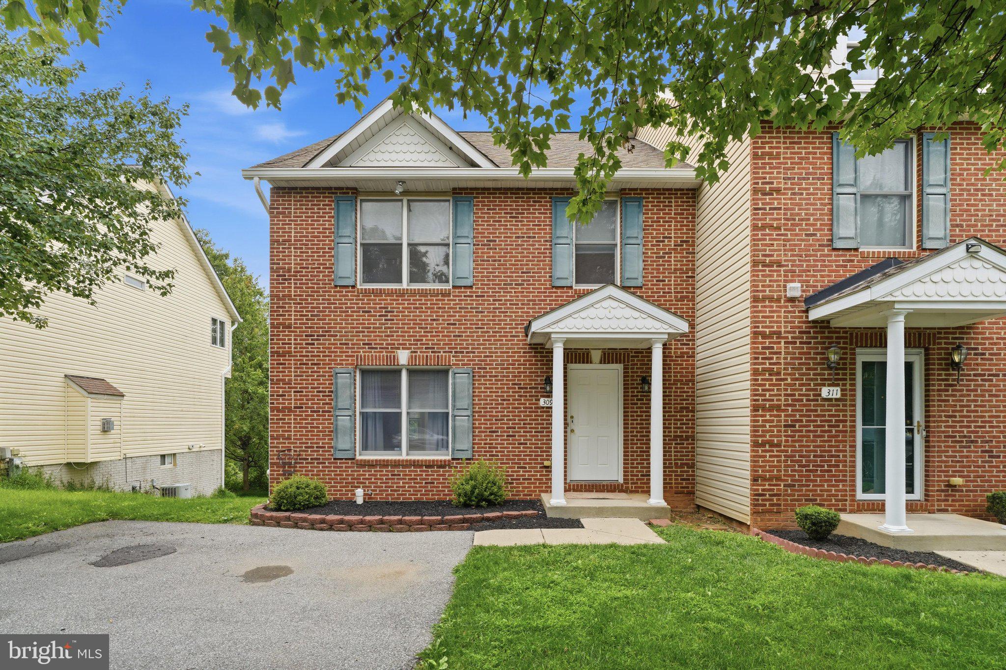 309 GOLDENROD COURT