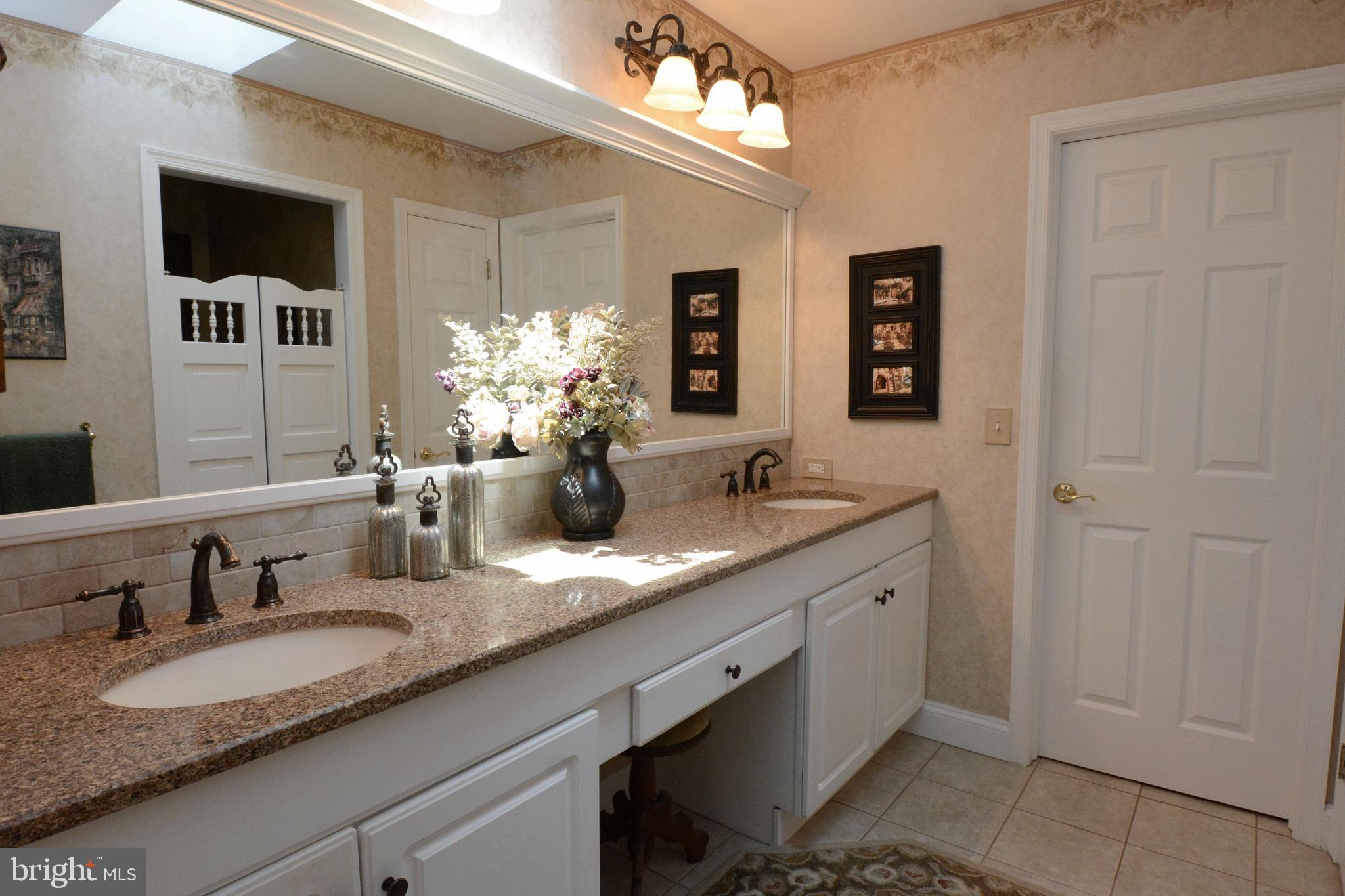 LIONSGATE - Residential