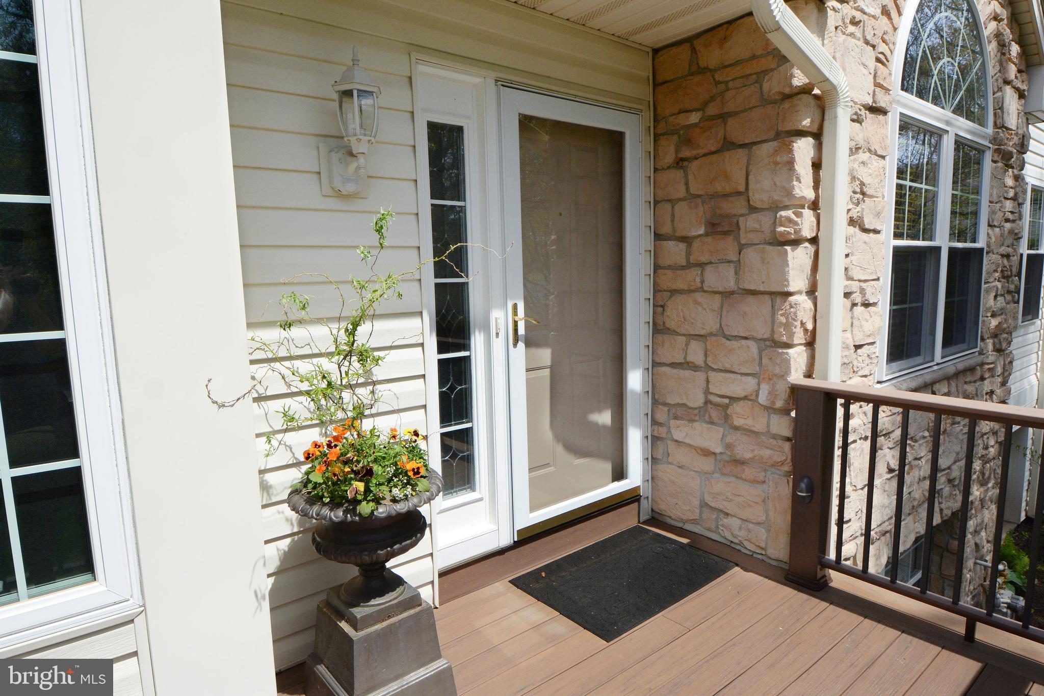 LIONSGATE - Residential