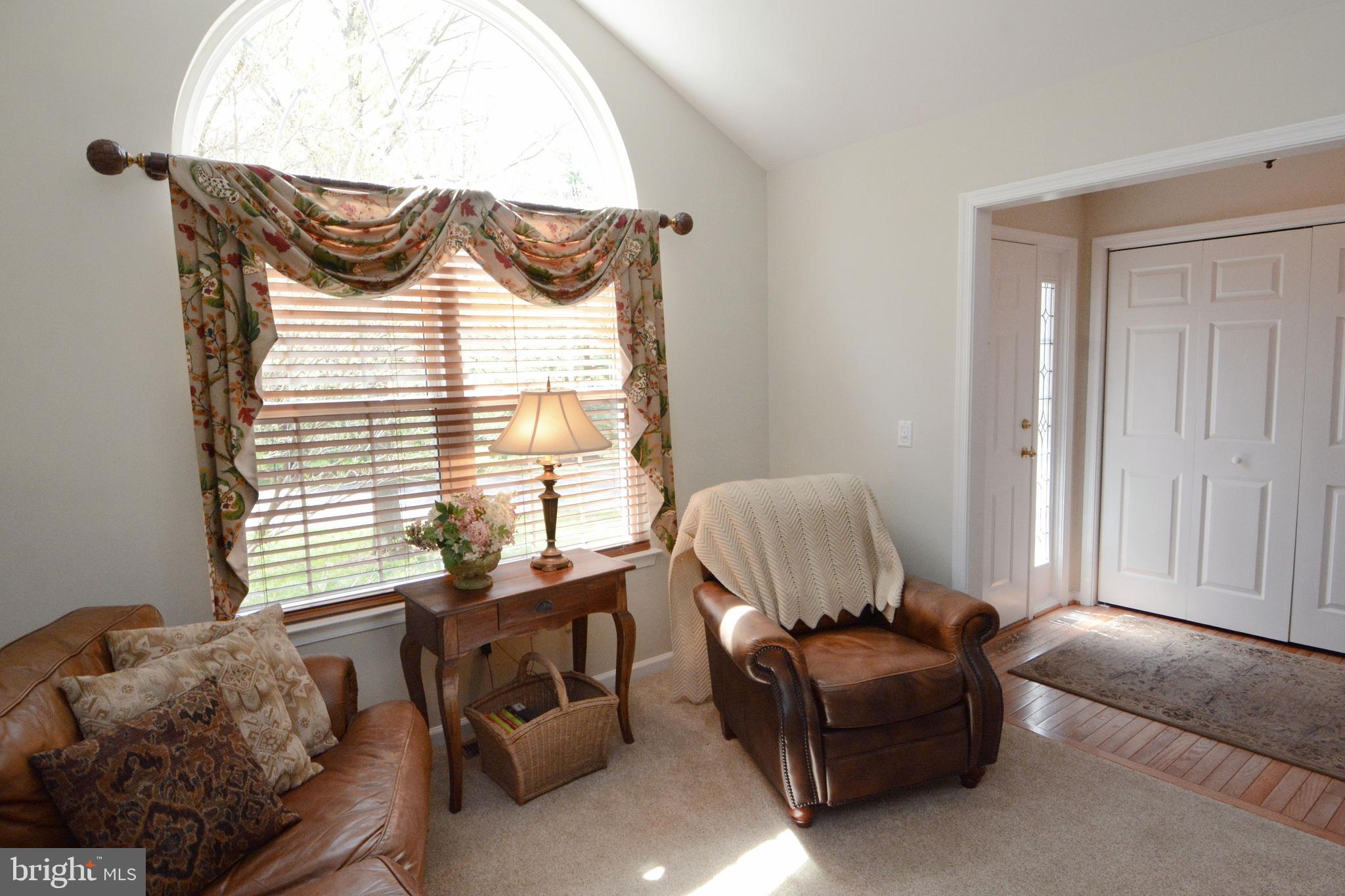 LIONSGATE - Residential