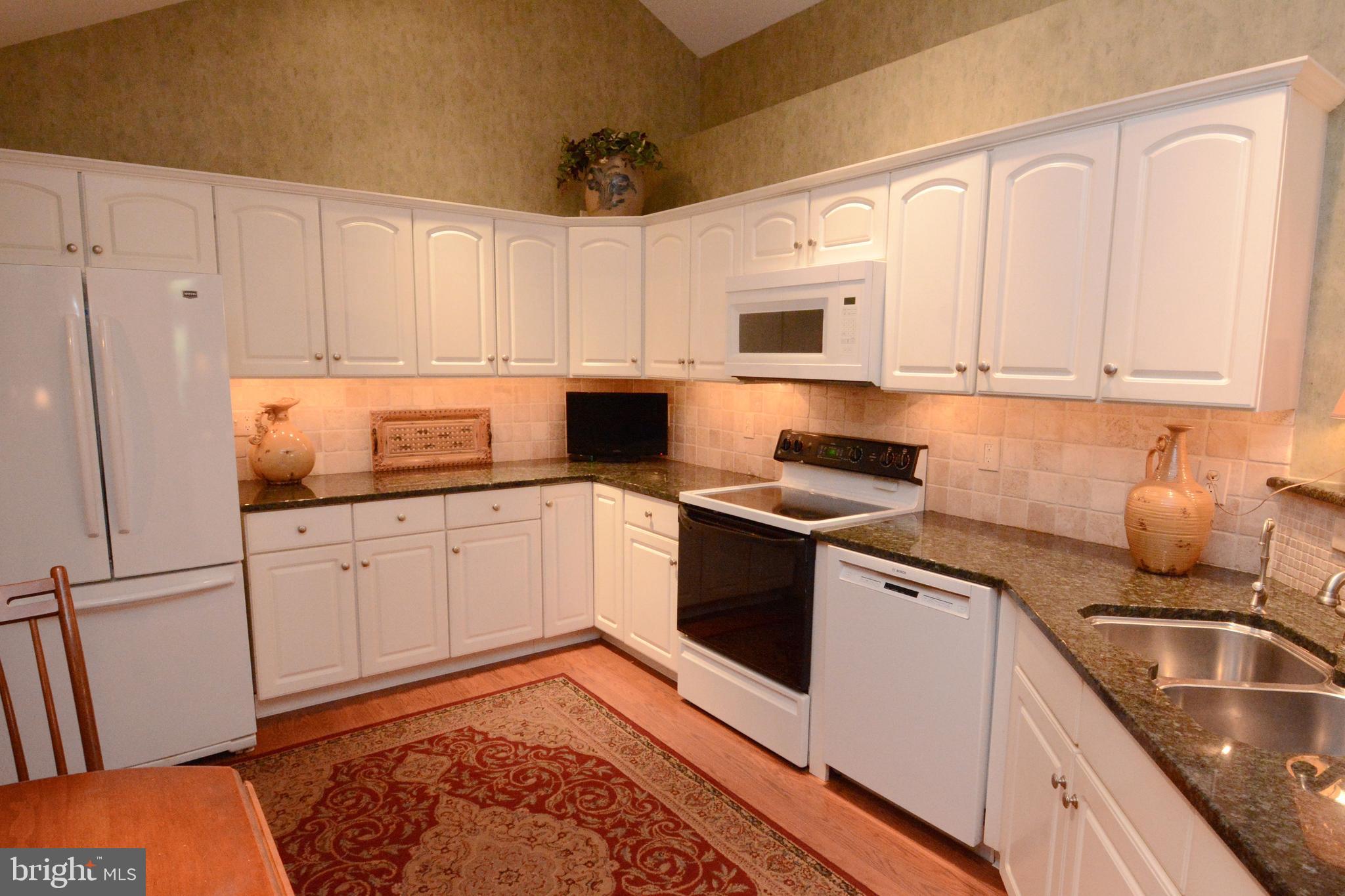 LIONSGATE - Residential