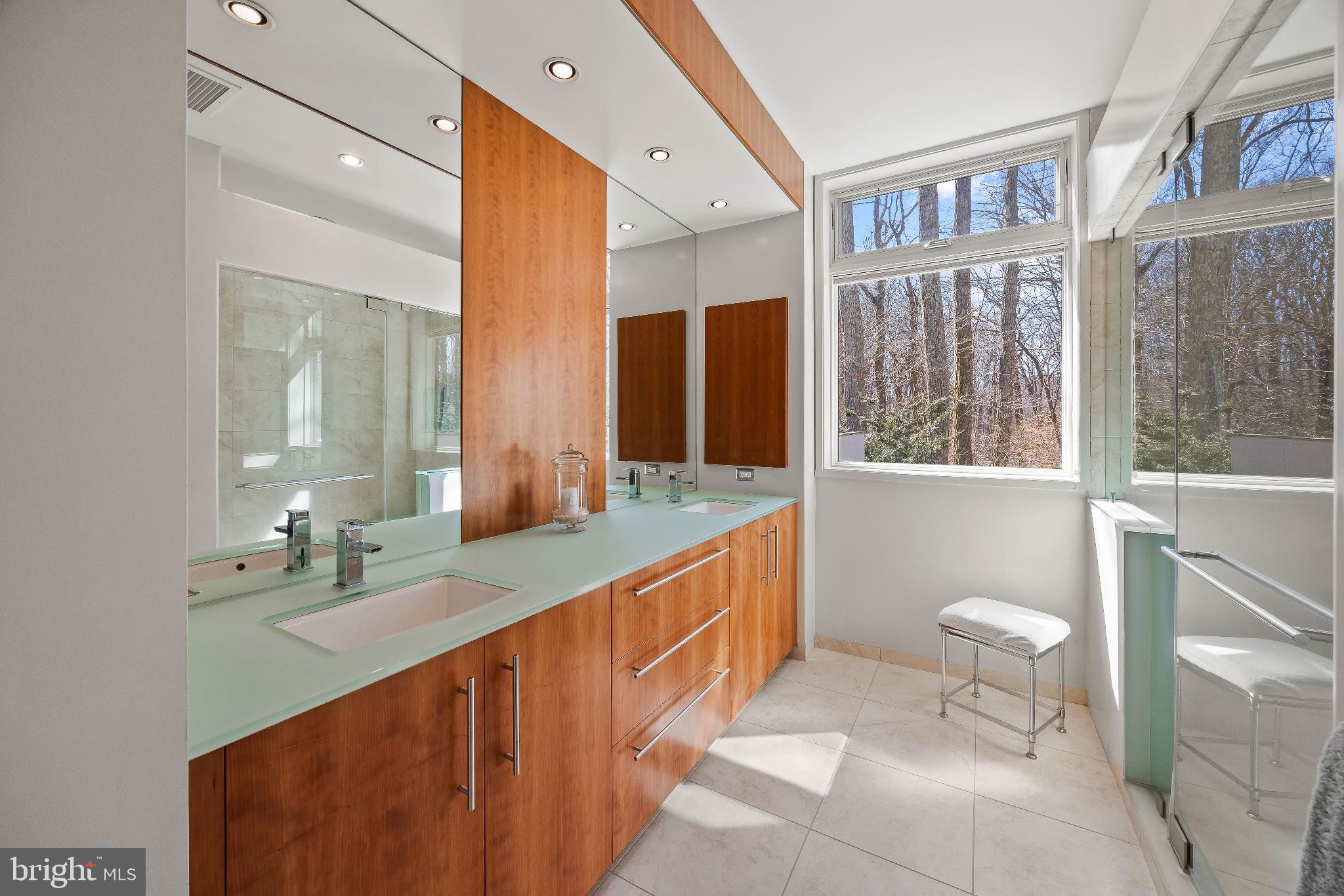 STEVENSON - Residential