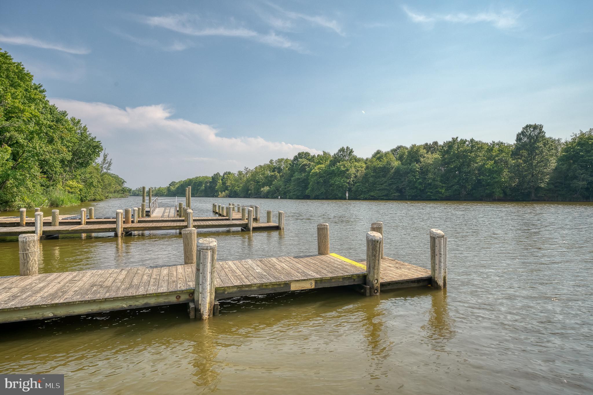 RUMSEY ISLAND - Residential
