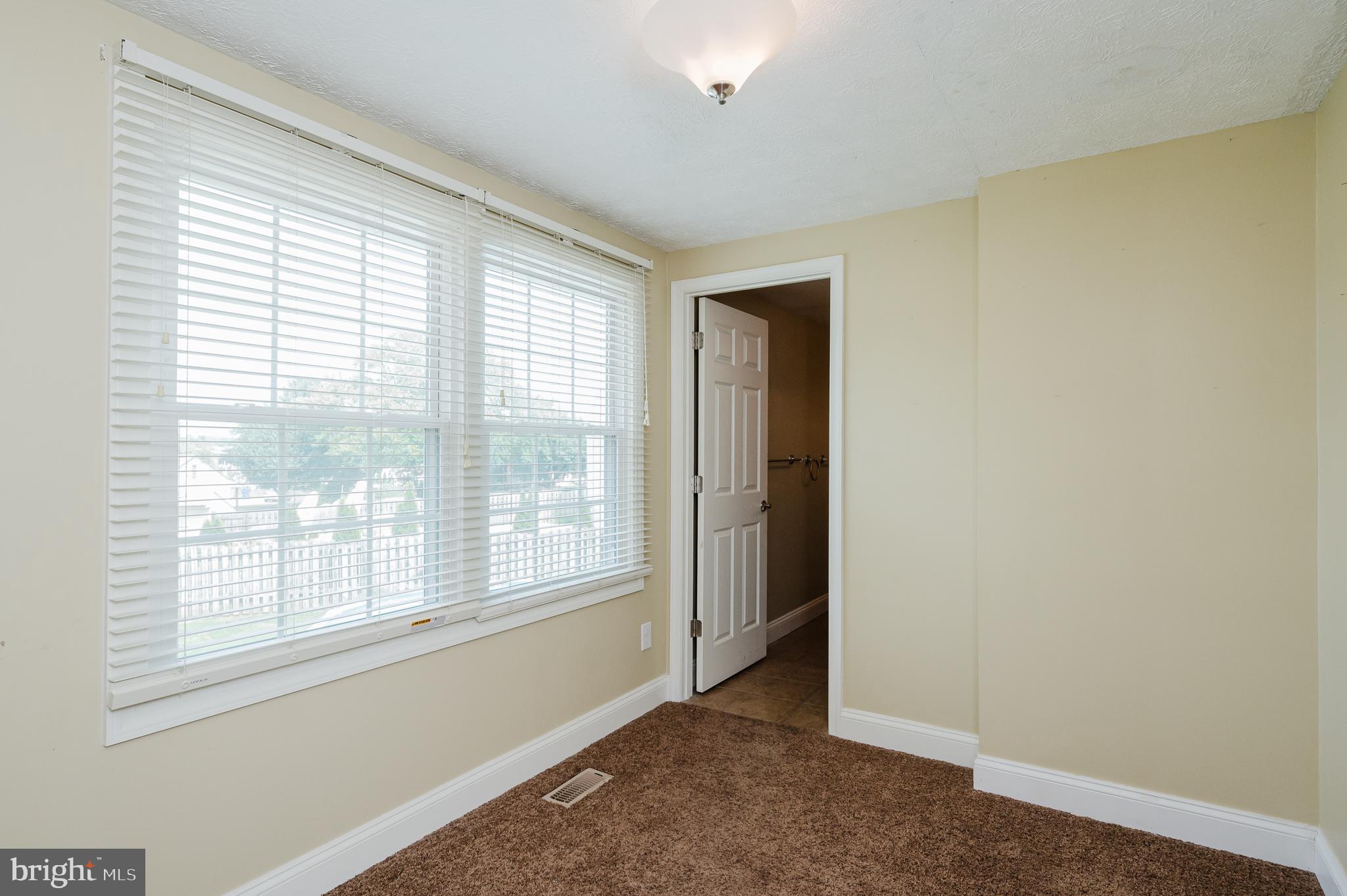 RUMSEY ISLAND - Residential