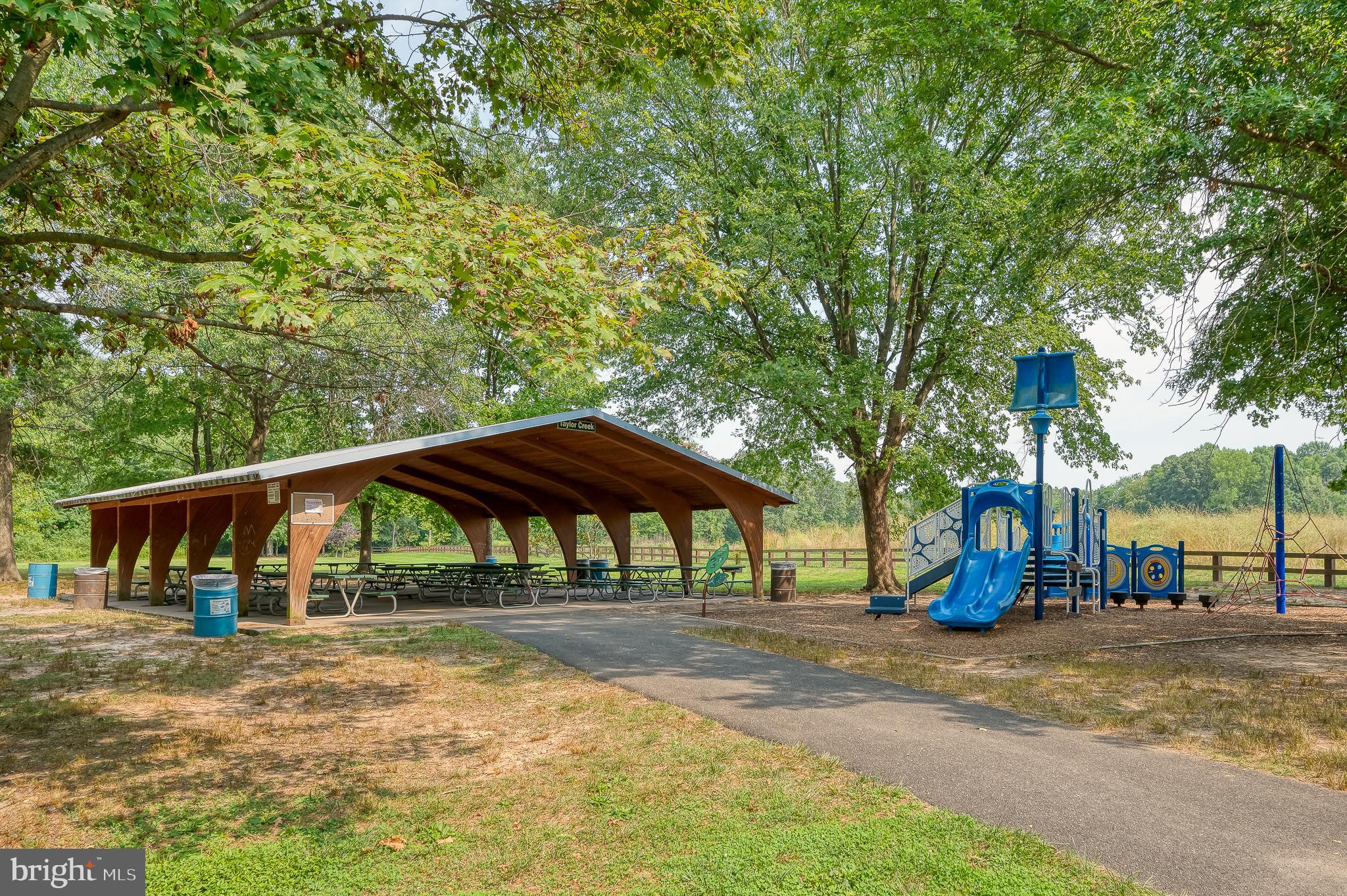 RUMSEY ISLAND - Residential