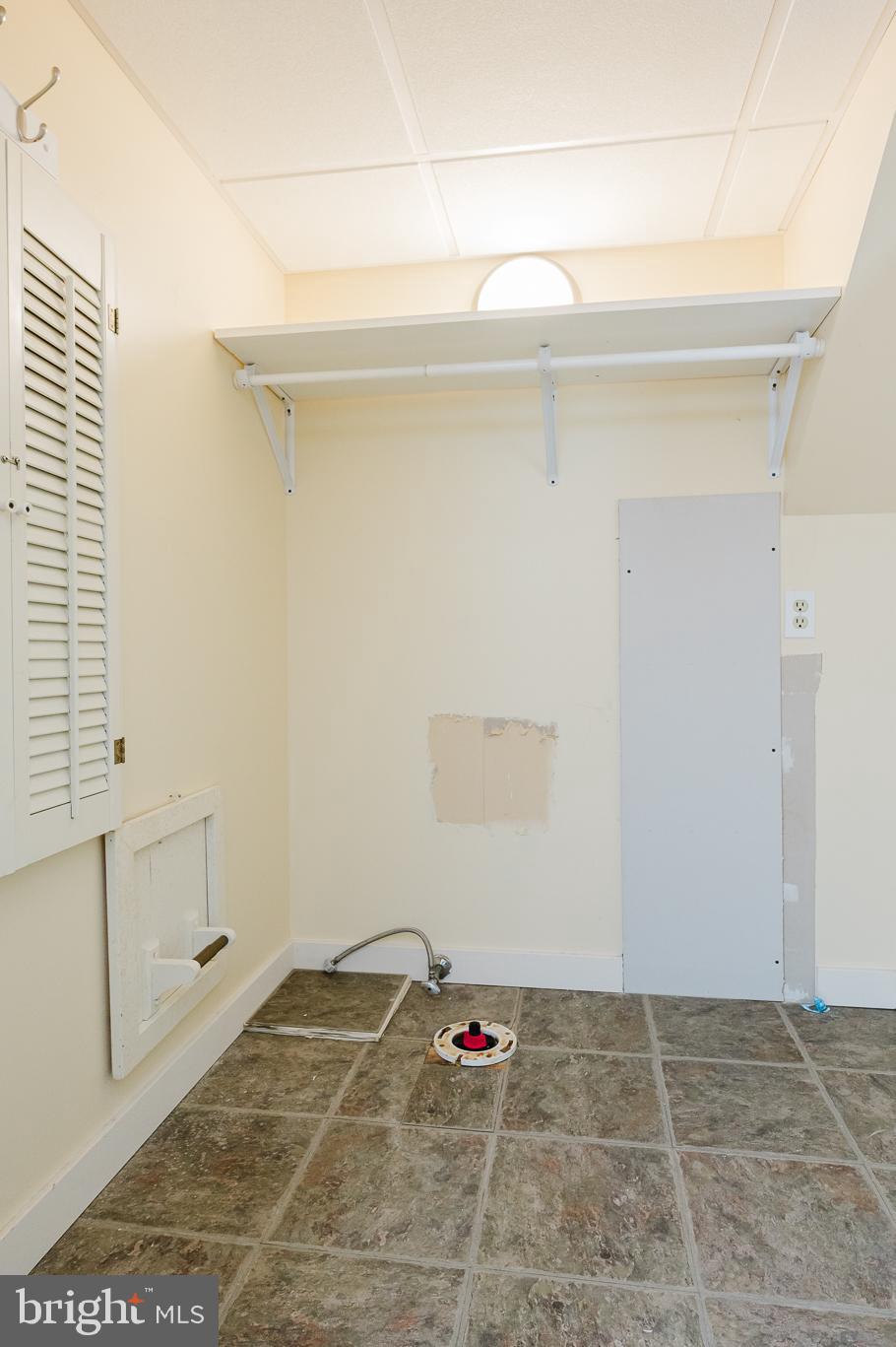 RUMSEY ISLAND - Residential