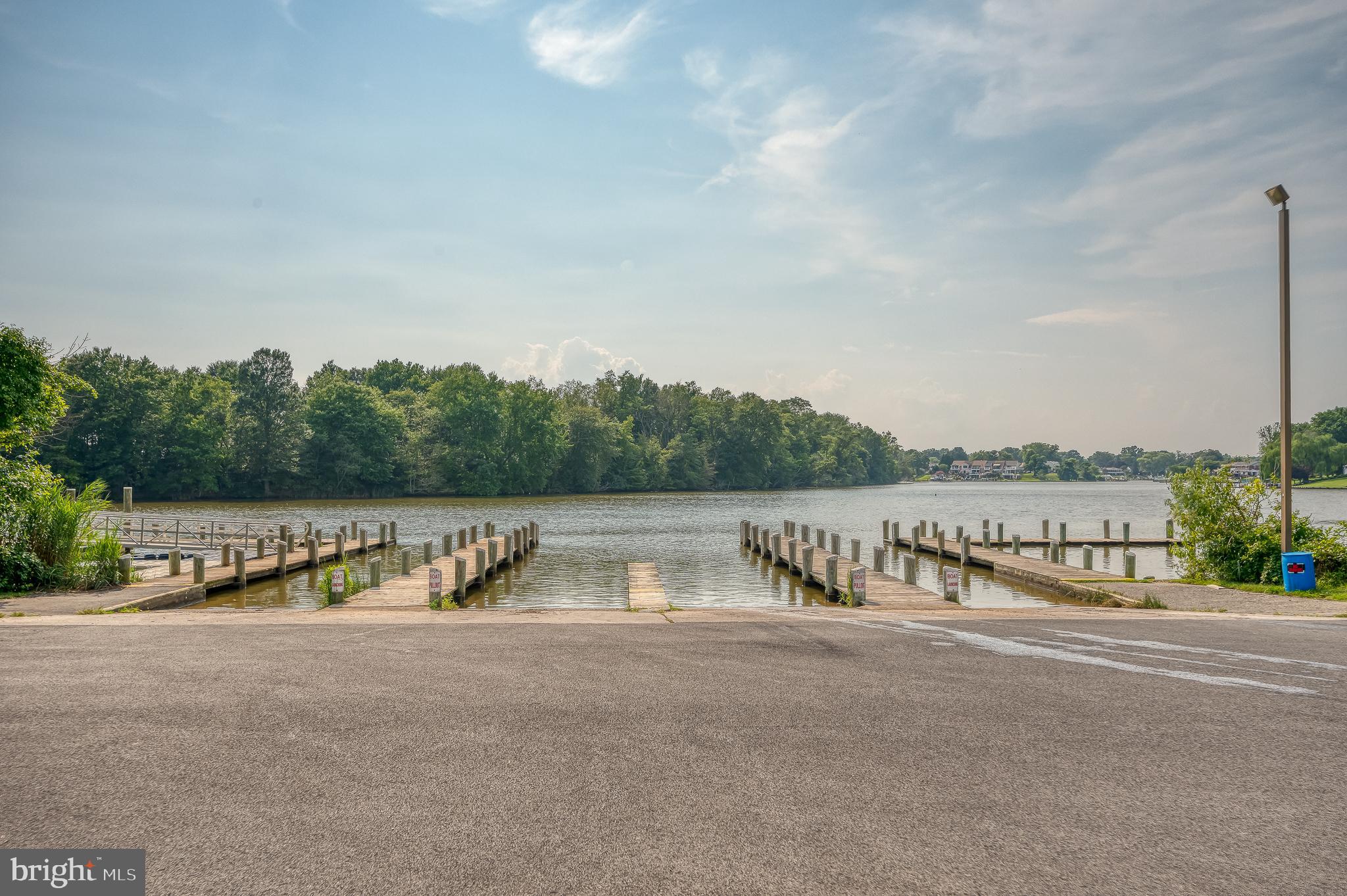 RUMSEY ISLAND - Residential