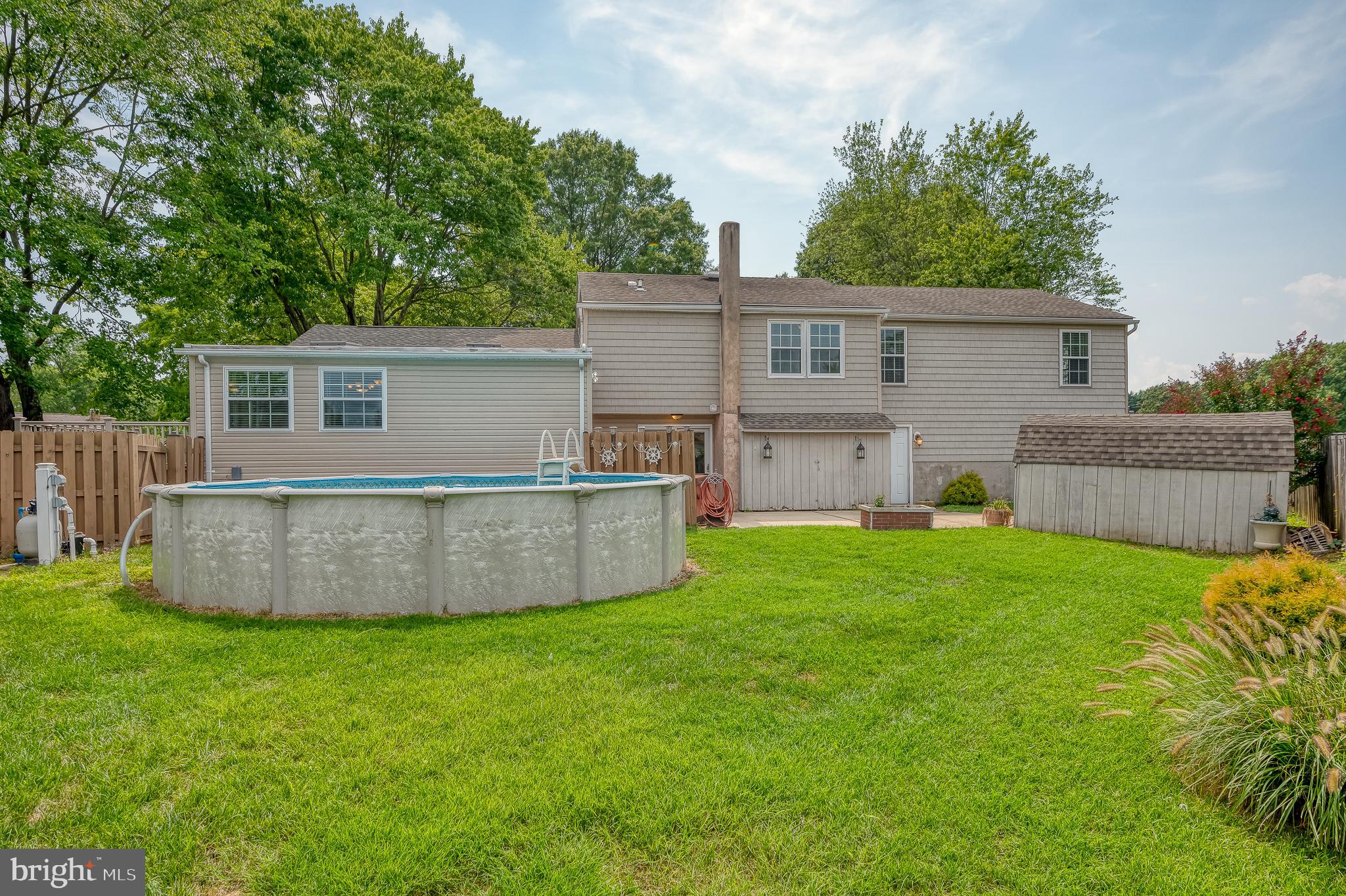 RUMSEY ISLAND - Residential