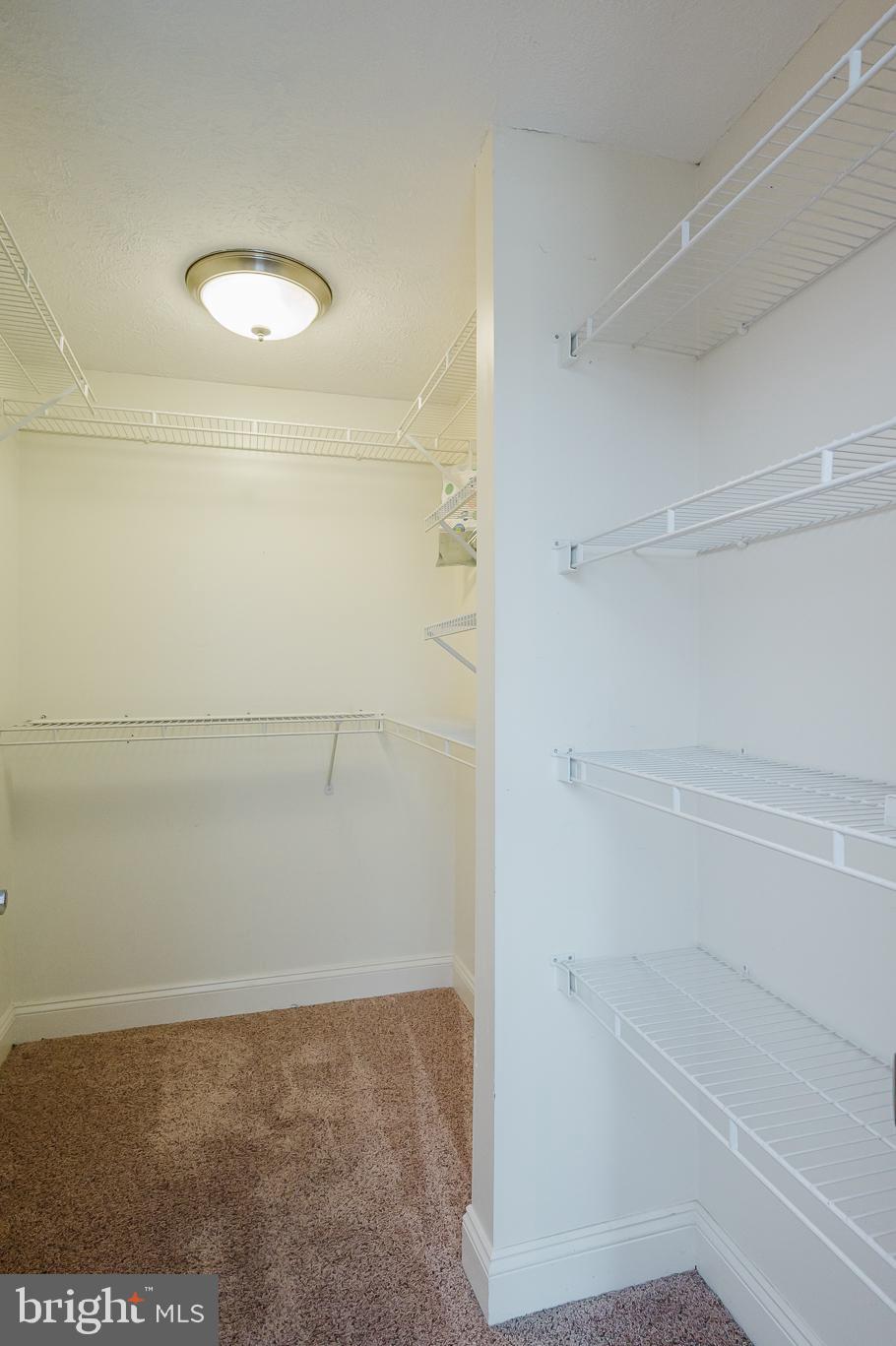 RUMSEY ISLAND - Residential