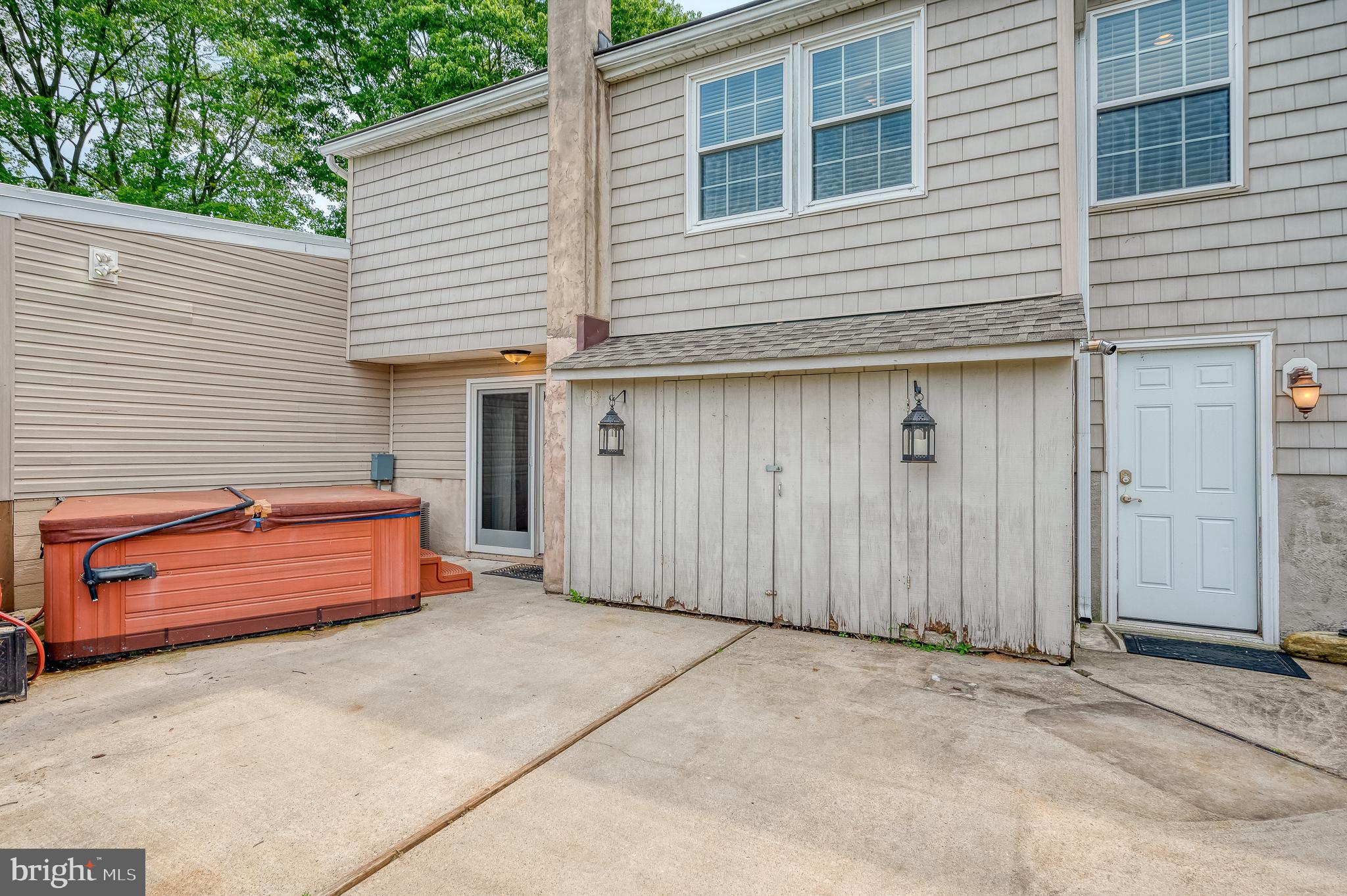 RUMSEY ISLAND - Residential