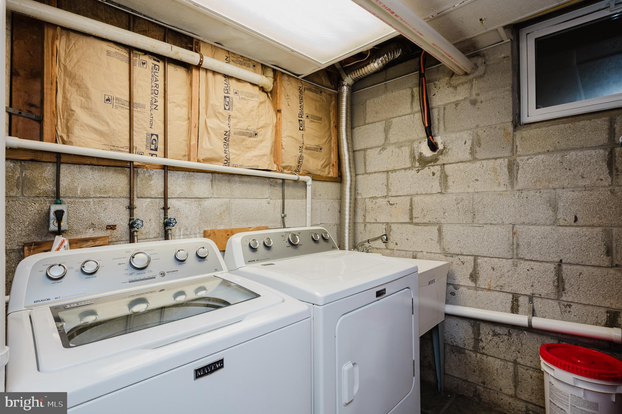 RUMSEY ISLAND - Residential