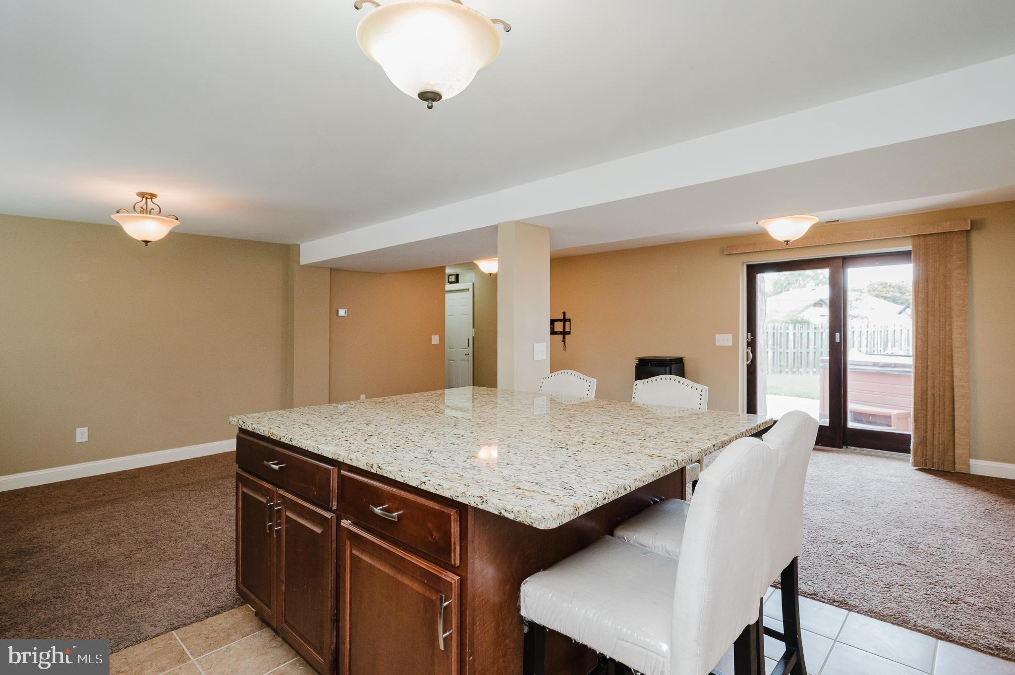 RUMSEY ISLAND - Residential