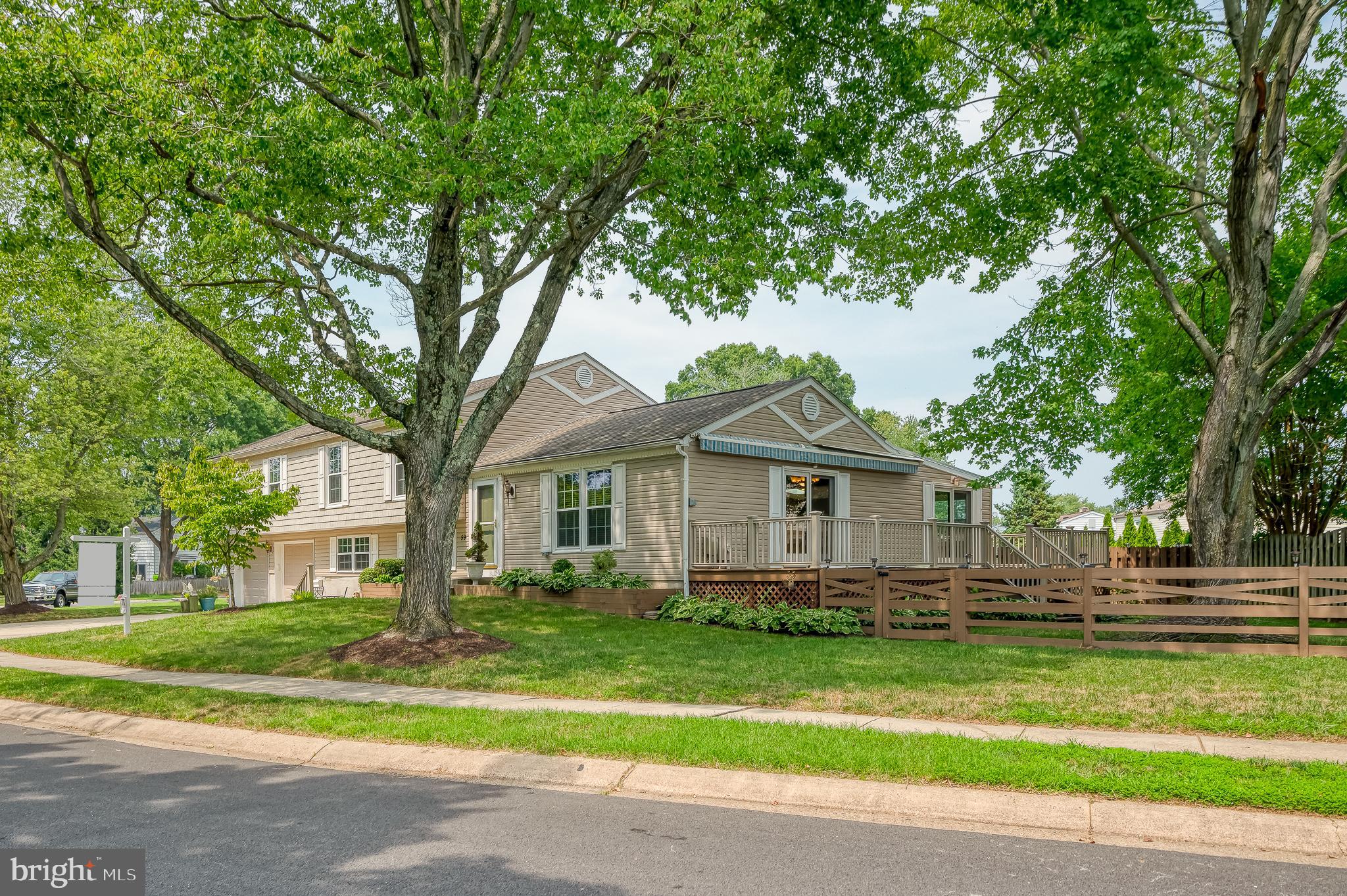 RUMSEY ISLAND - Residential