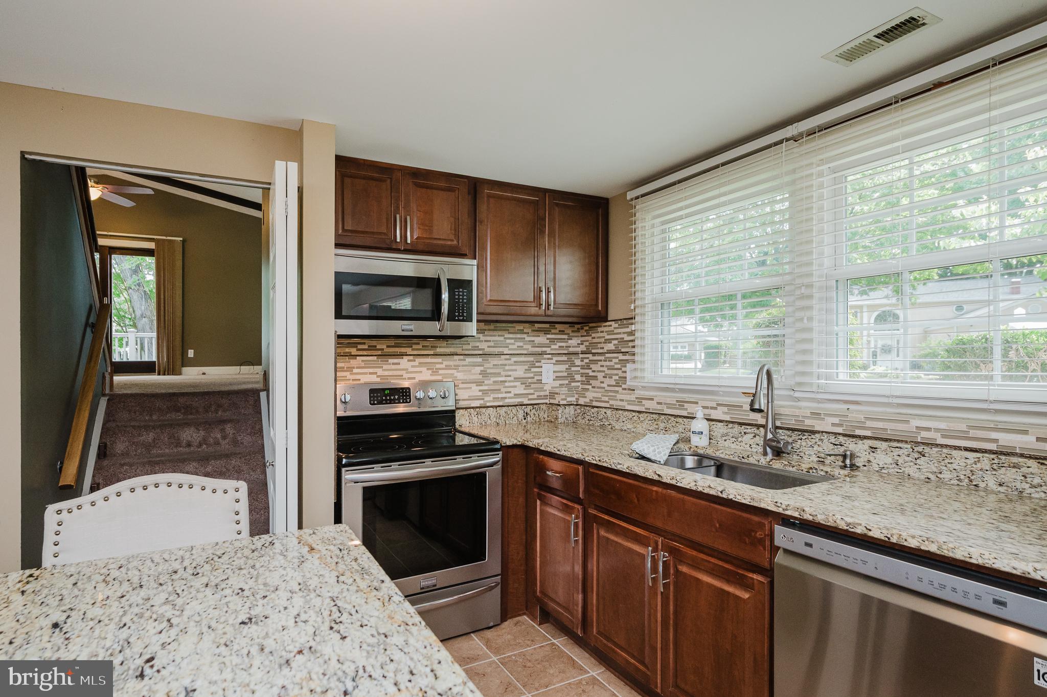 RUMSEY ISLAND - Residential