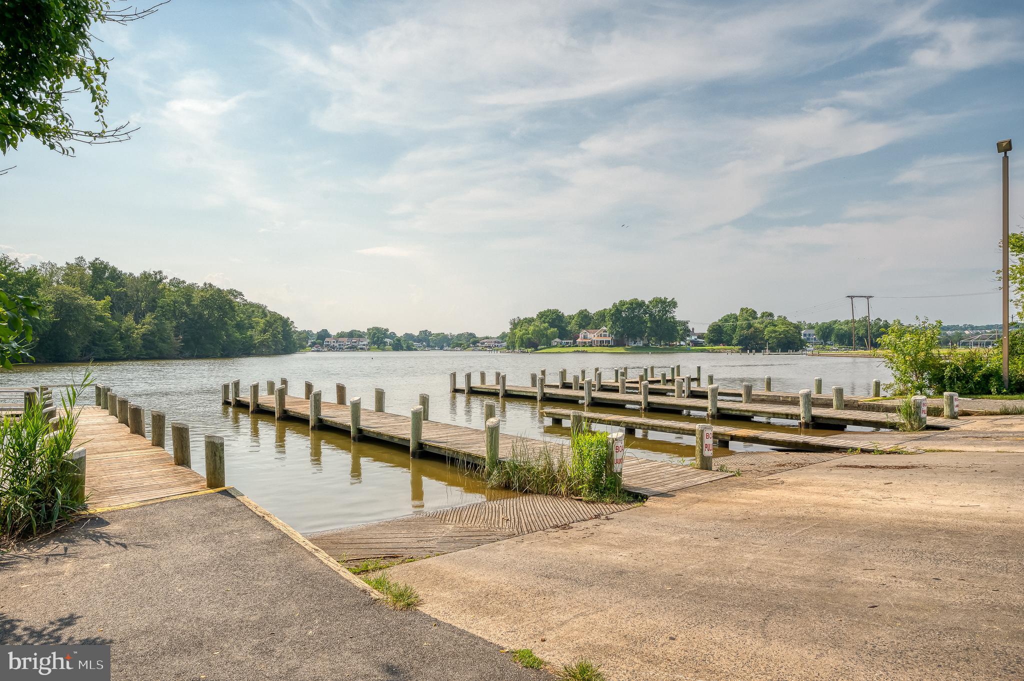 RUMSEY ISLAND - Residential