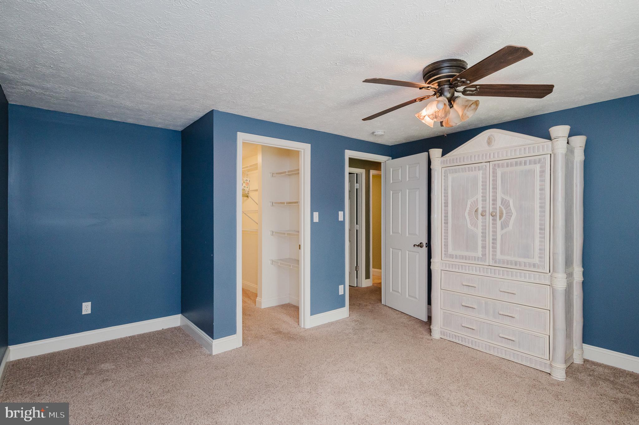 RUMSEY ISLAND - Residential