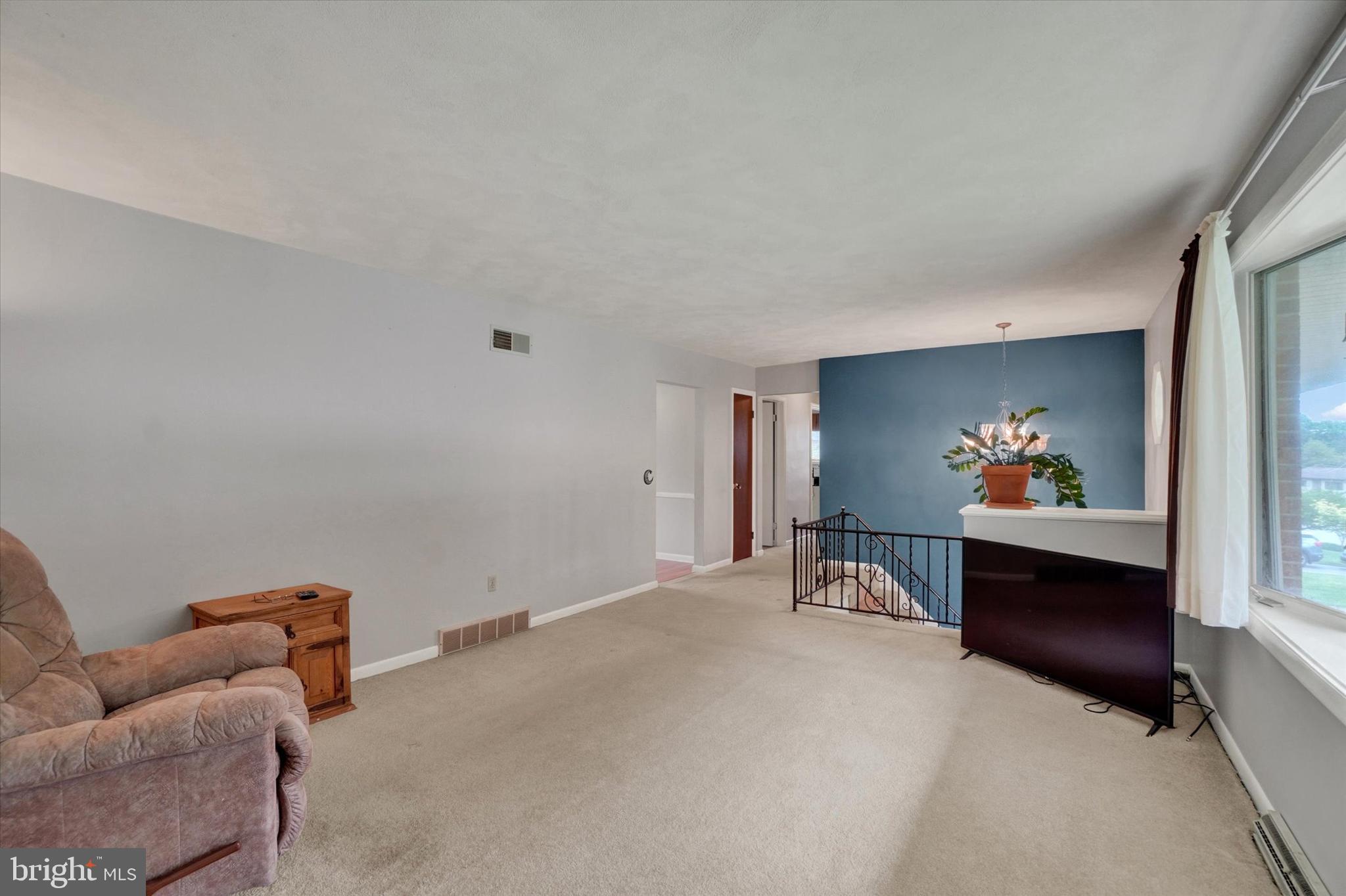 95 VINTON DRIVE