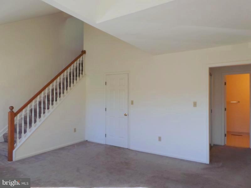 MILL CREEK - Residential