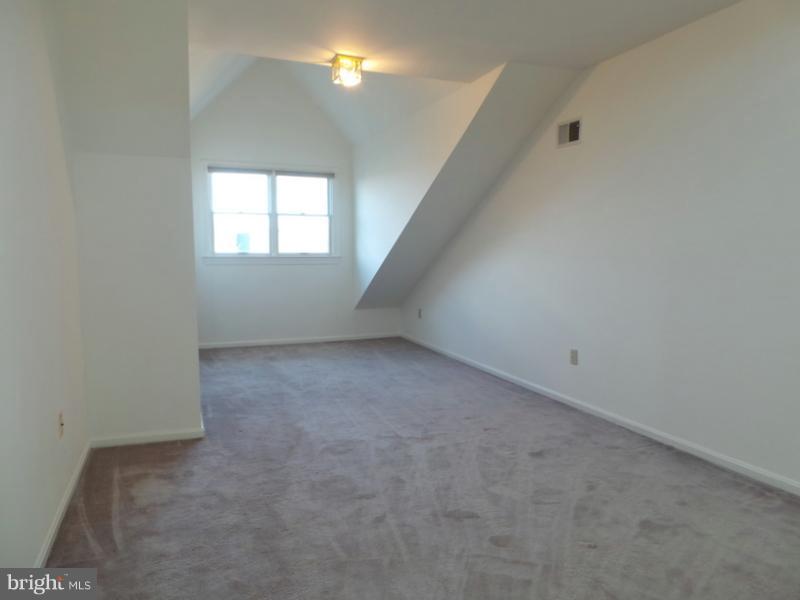 MILL CREEK - Residential