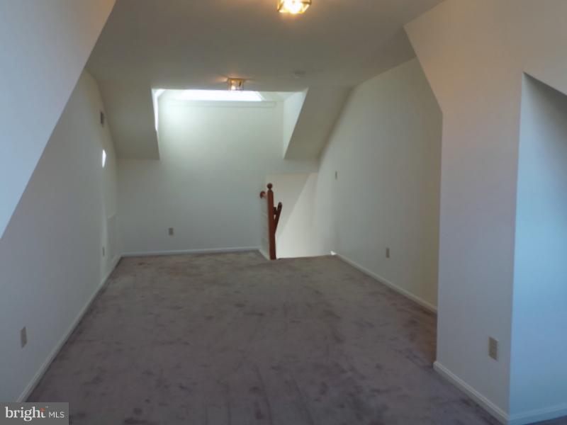 MILL CREEK - Residential