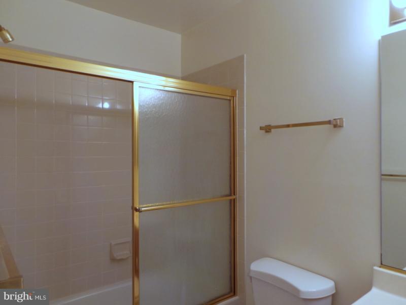 MILL CREEK - Residential