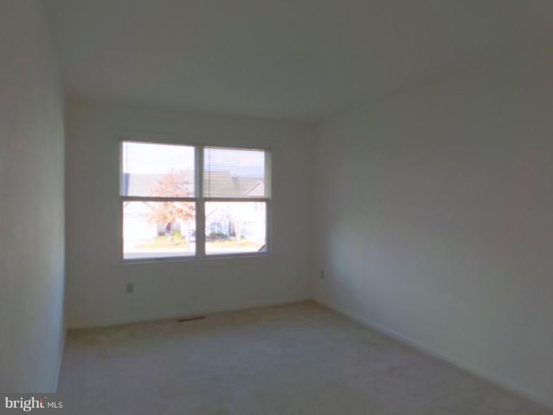 MILL CREEK - Residential