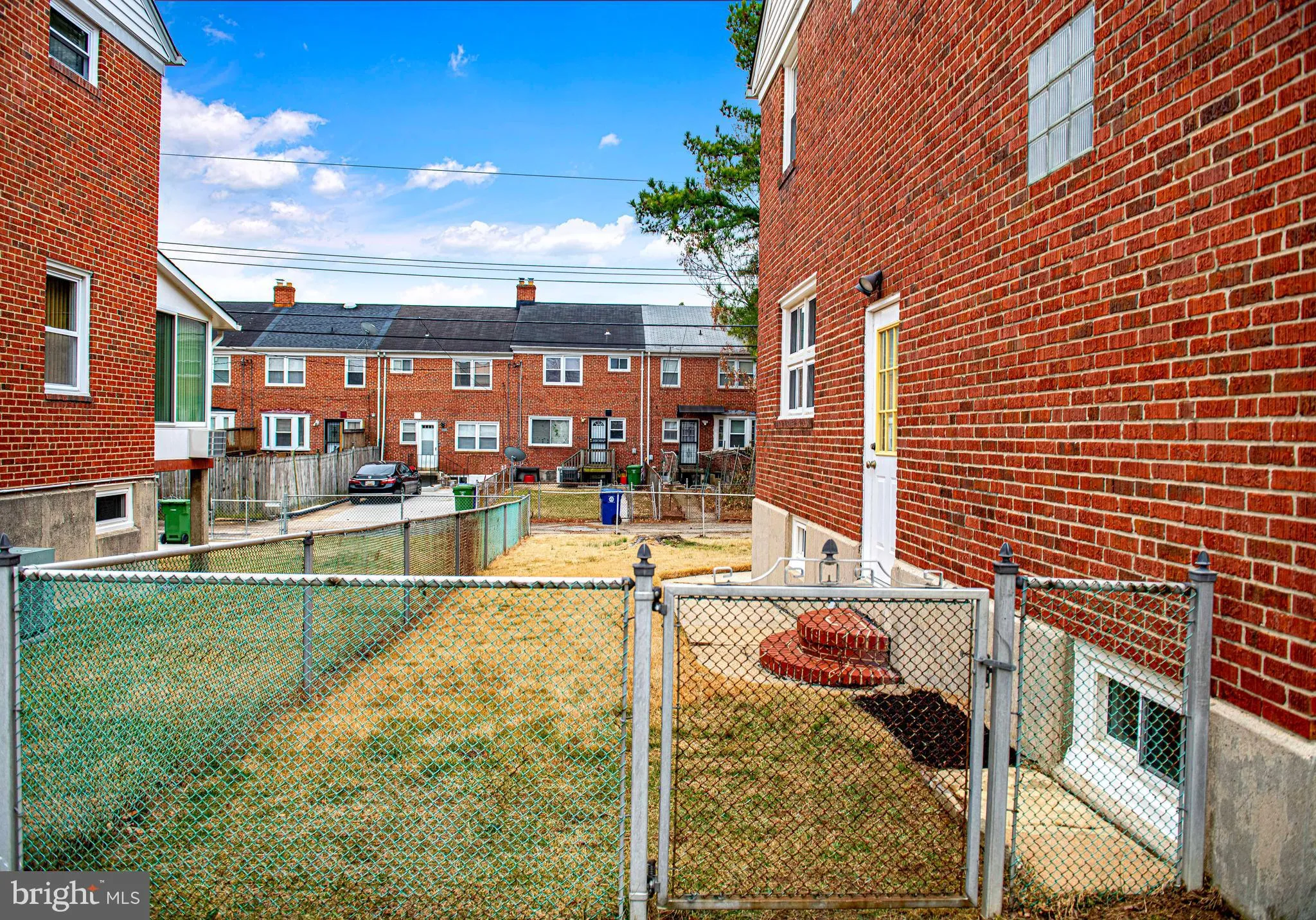 Baltimore, Maryland 21239, United States, 3 Bedrooms Bedrooms, ,2 BathroomsBathrooms,Residential,Contingent,81971