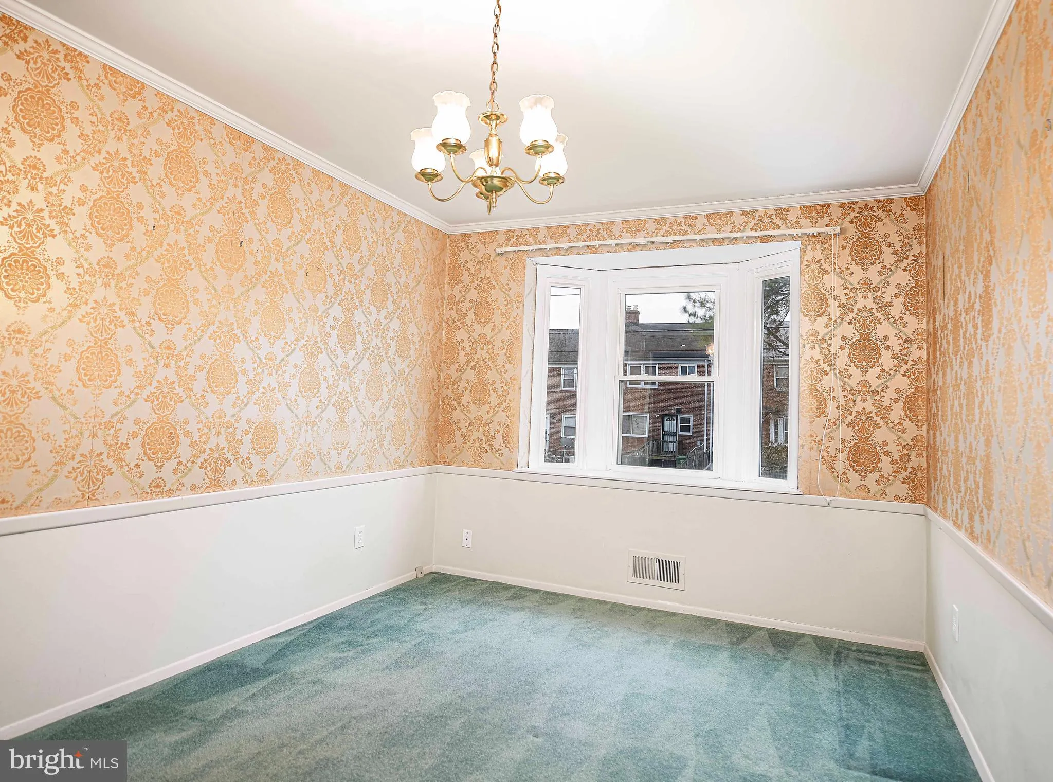 Baltimore, Maryland 21239, United States, 3 Bedrooms Bedrooms, ,2 BathroomsBathrooms,Residential,Contingent,81971